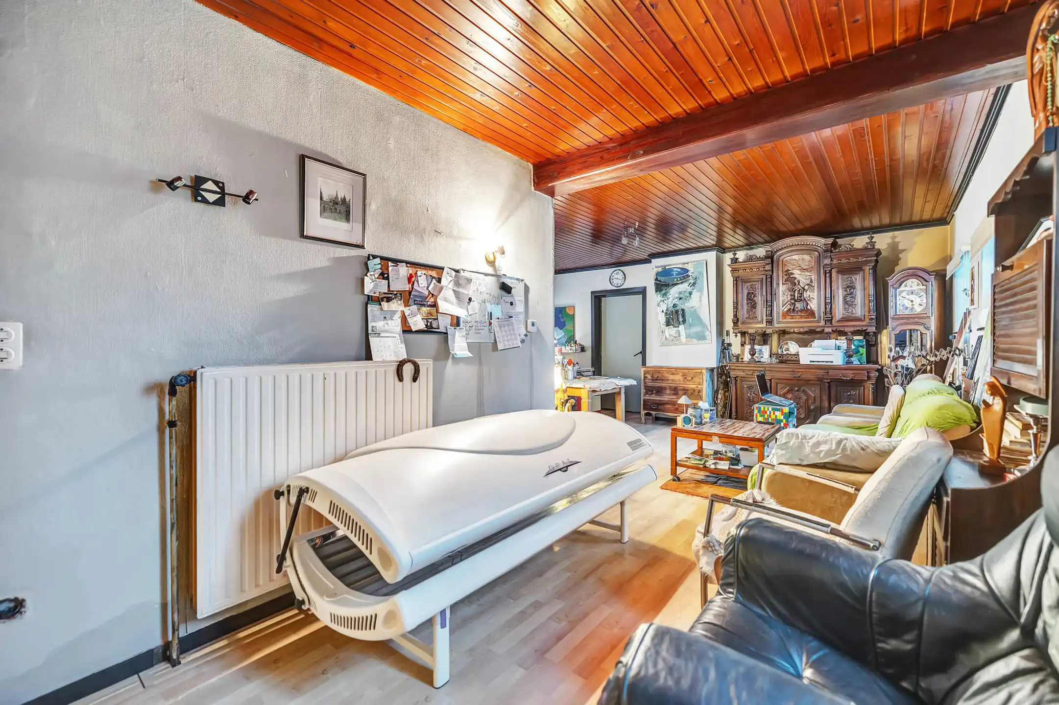 Te renoveren woning met tuin op commerciële ligging foto 7