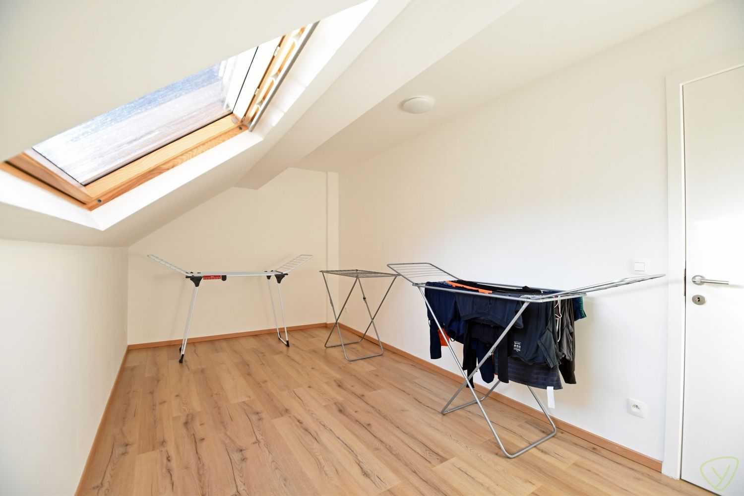 Instapklare Gezinswoning in het Centrum van Eeklo foto 16