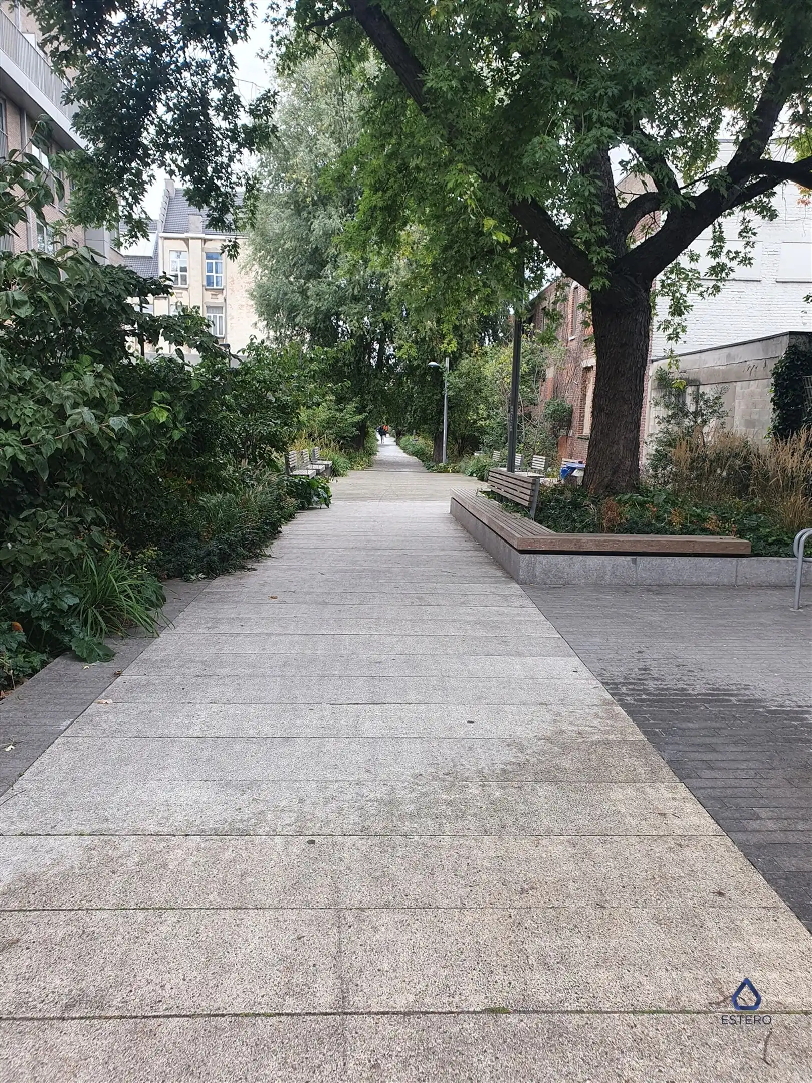 Top afgewerkt 2-slaapkamerappartement aan Tour & Taxis foto 24