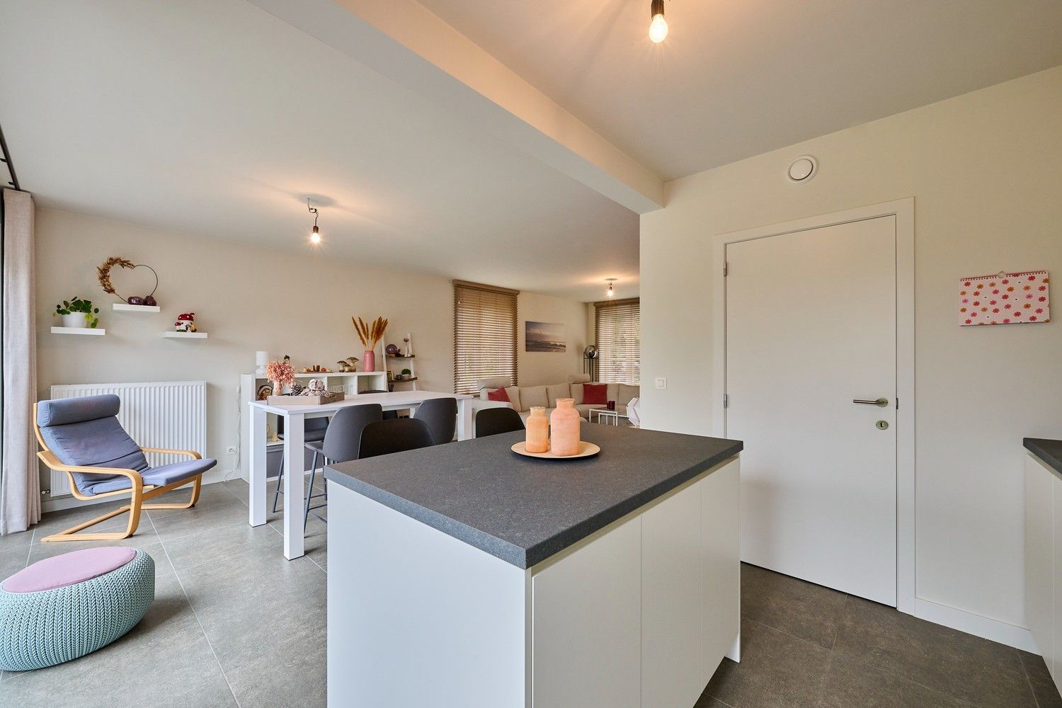 Moderne nieuwbouw woning - instapklaar en energiezuinig foto 10