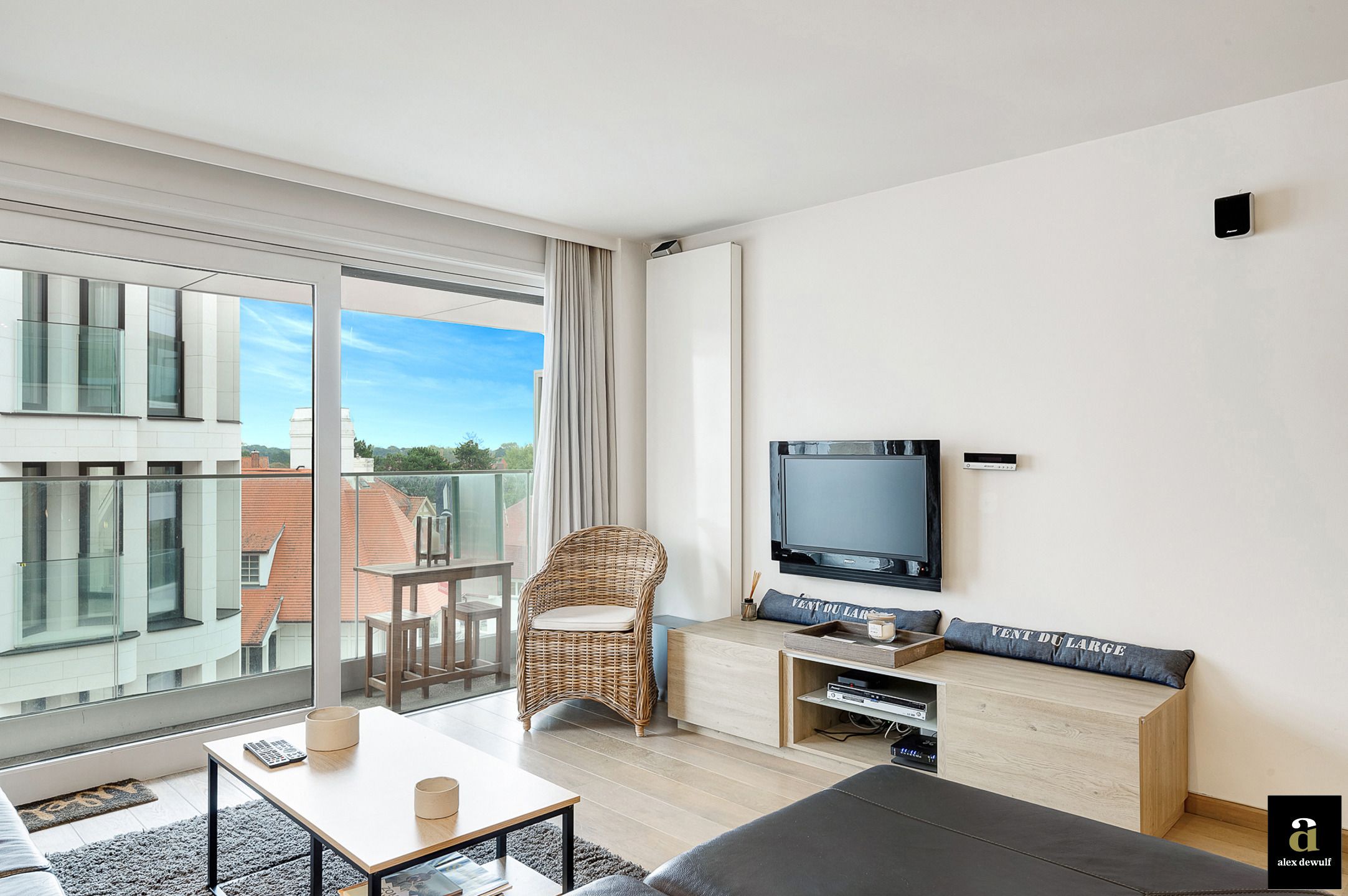 ()=>{if(producerUpdateValueVersion(node),producerAccessed(node),node.value===ERRORED)throw node.error;return node.value} Kustlaan 59/4E - 8300 Knokke-Heist