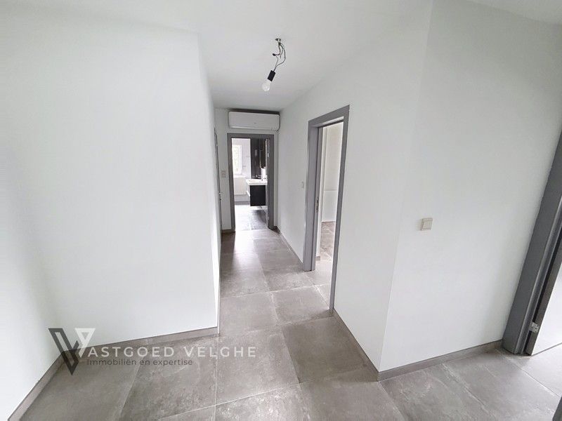 Goed gelegen duplex appartement met 3 slaapkamers, 2 terrassen en private tuin ! foto 20