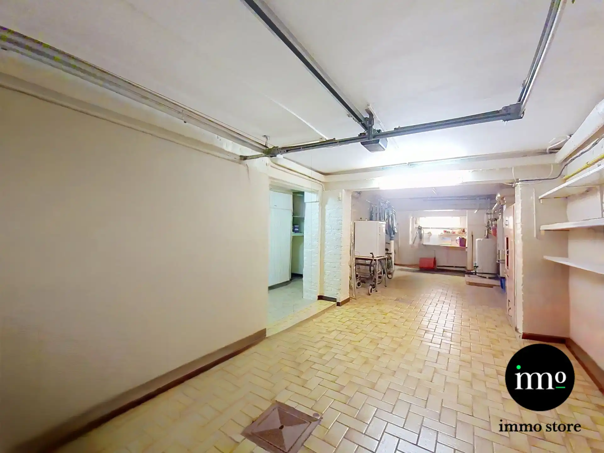 Interbellum bel-etage herenhuis in gegeerde laan foto 18