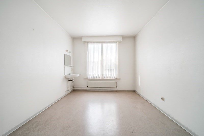 Handelsruimte met tal van mogelijkheden op een toplocatie! foto 16