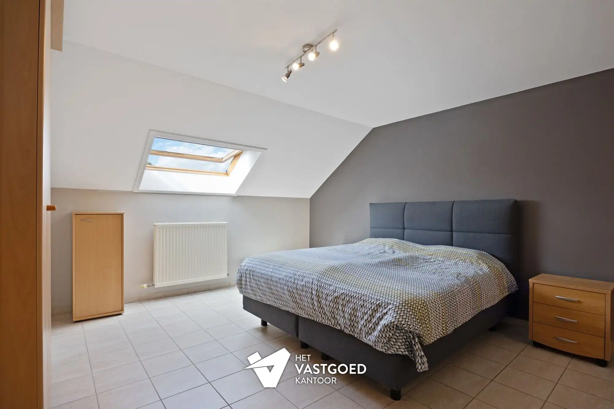 ZEER RUIM DUPLEX APPARTEMENT VAN 159 M² MET ZEER PRAKTISCHE INDELING EN KWALITATIEVE AFWERKING foto 14