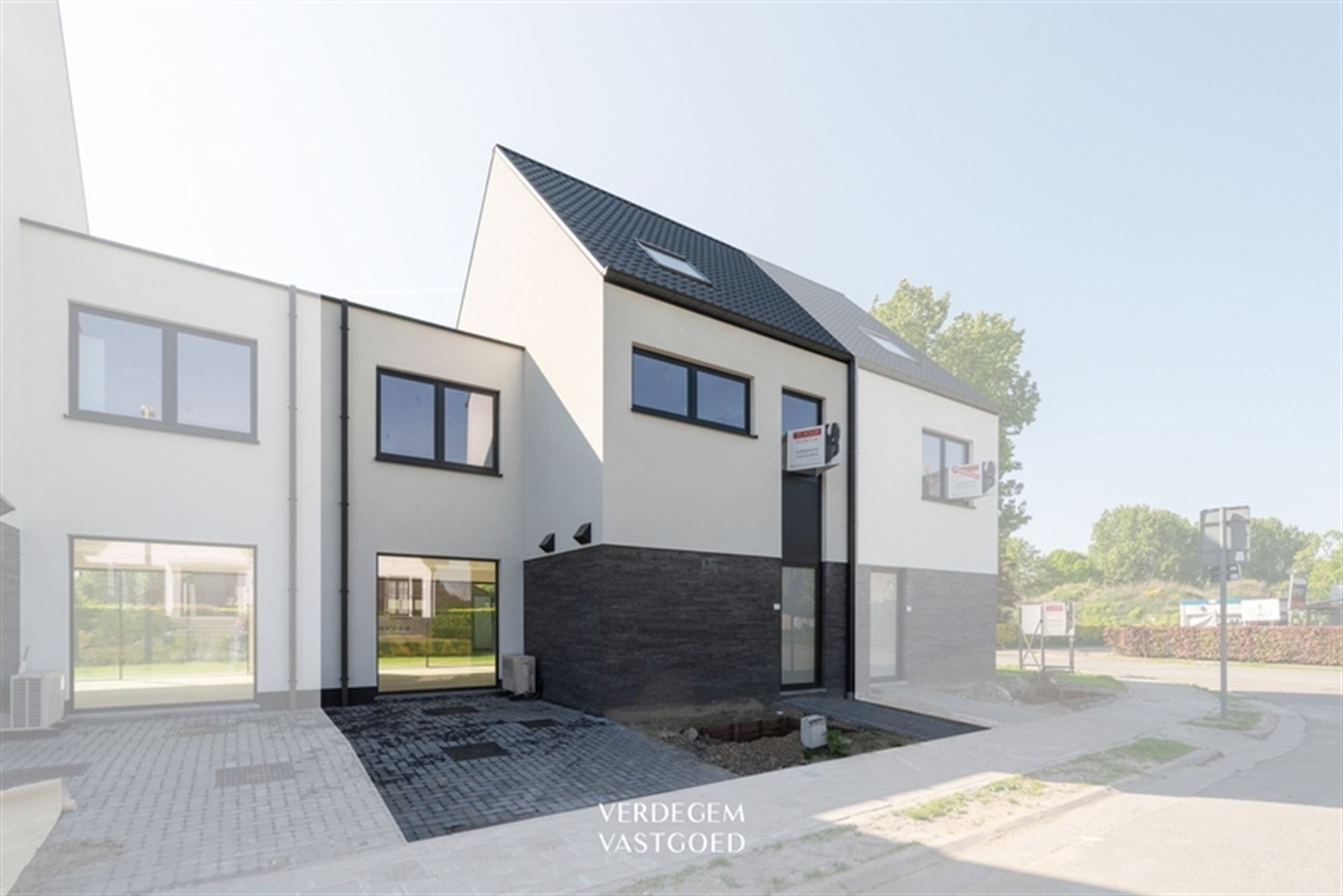 Prachtige nieuwbouwwoning met 4 slaapkamers en zuid tuin foto 16