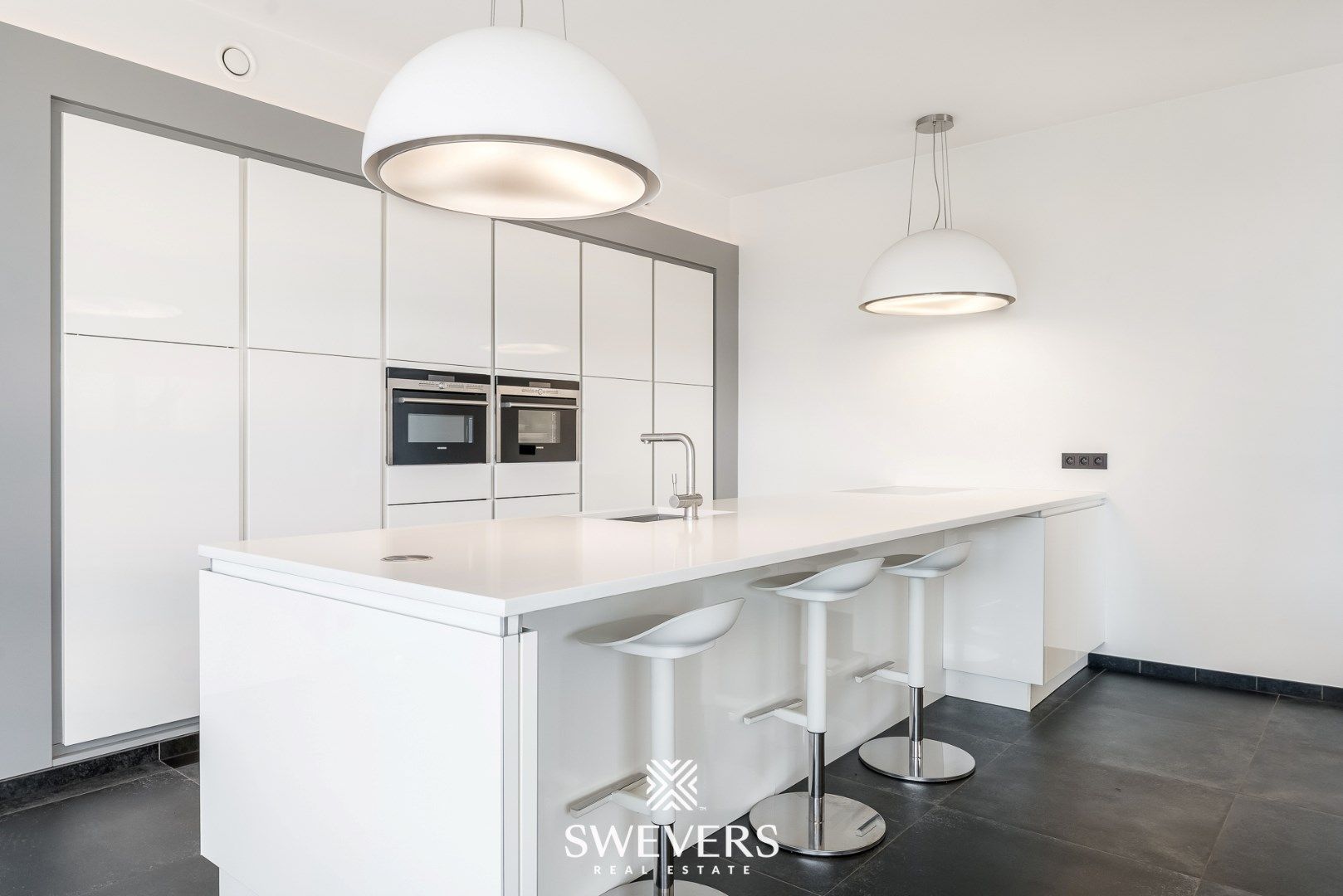 Exclusieve energiezuinige villa met zwembad en poolhouse  foto 10