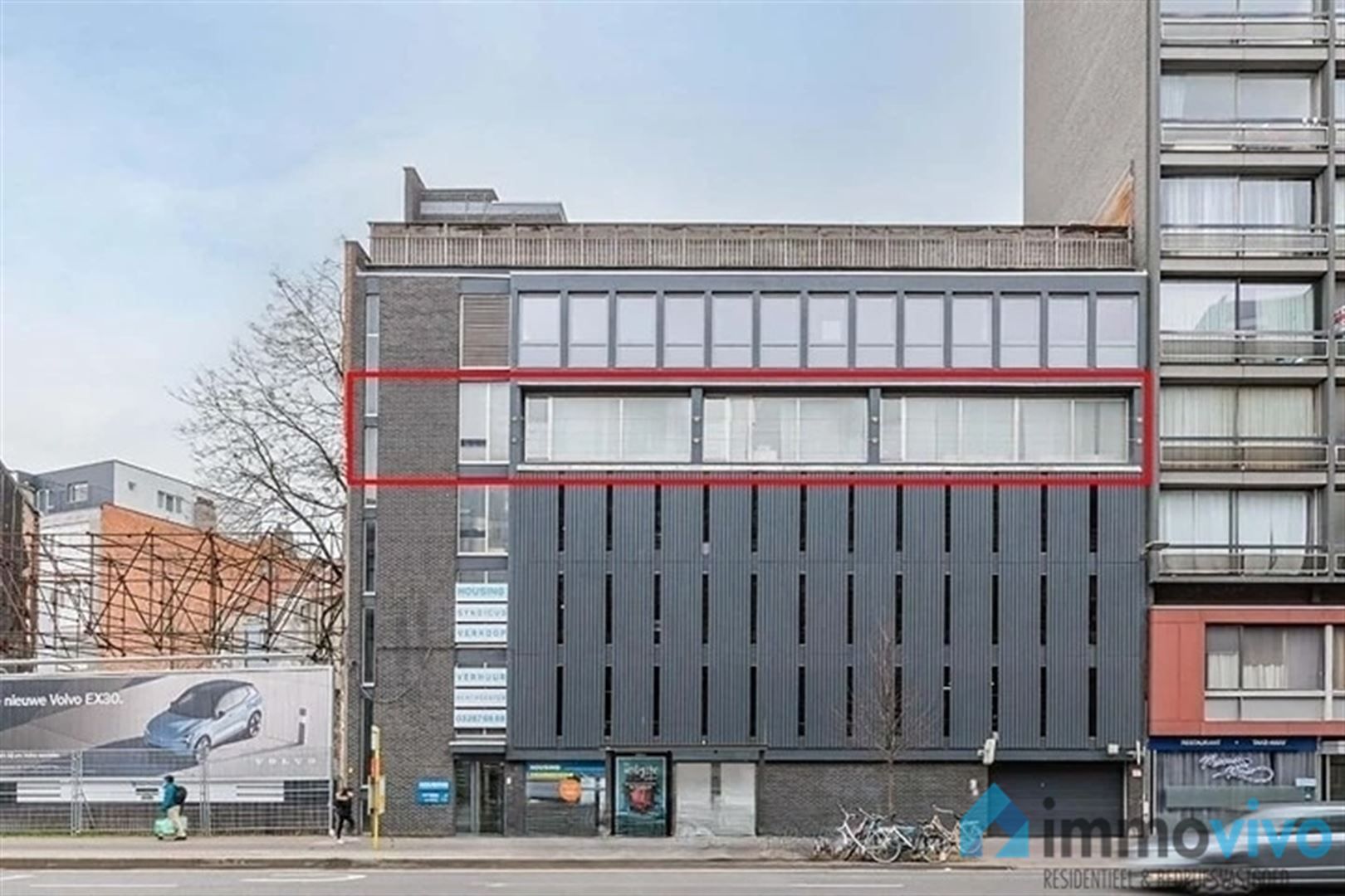 Plateau kantoren van 476 m², deels verhuurd op interessante locatie foto 21