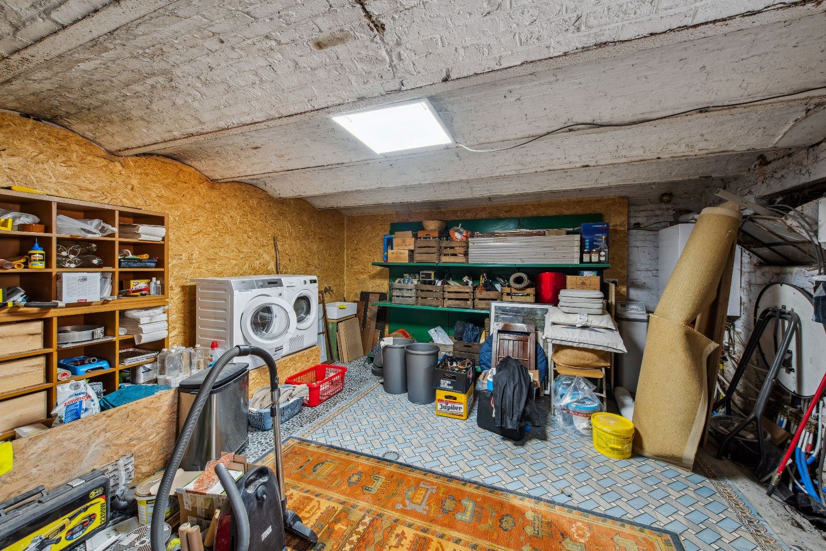 Verrassend mooie woning met 3 slaapkamers en schuur foto 16