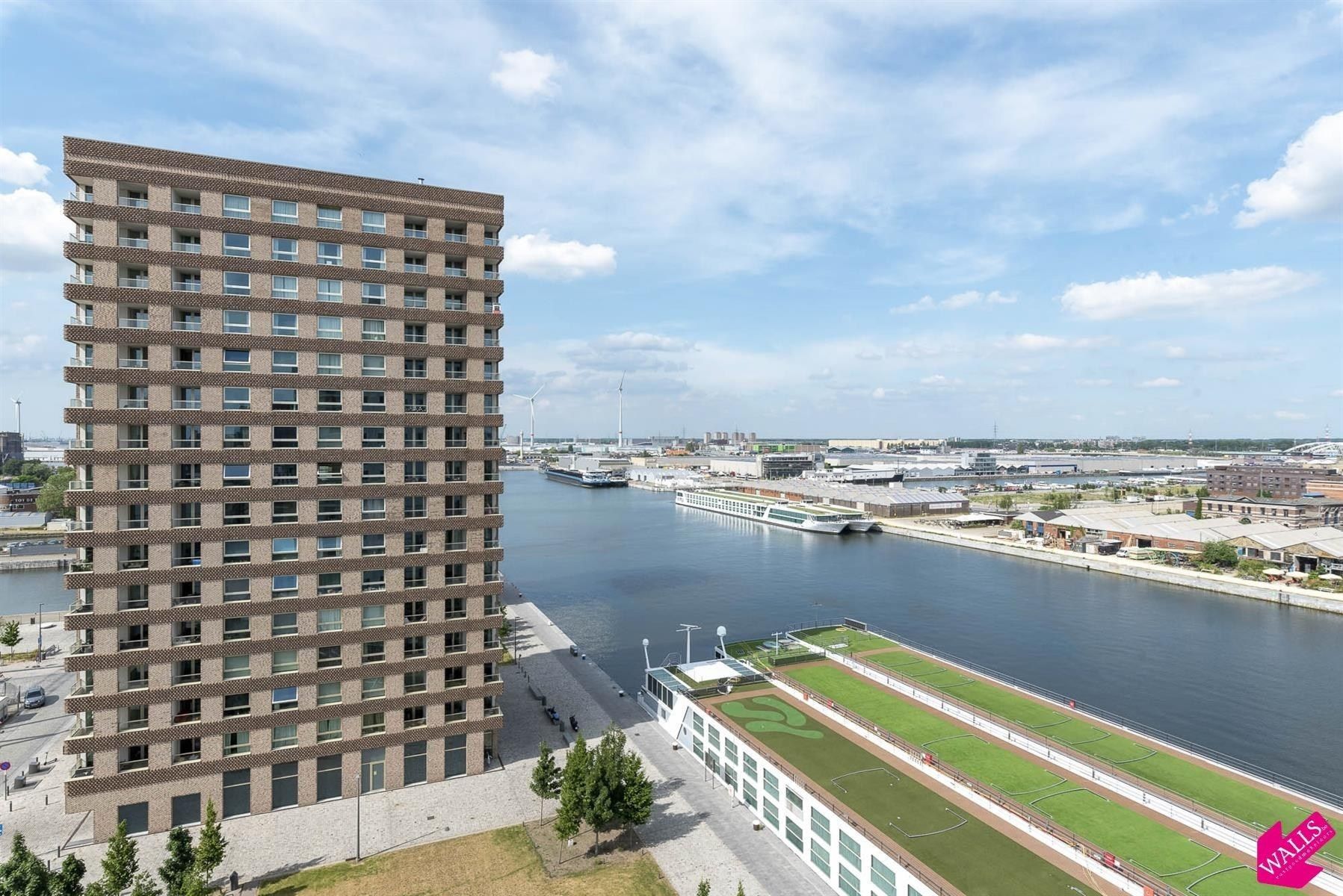 Appartement met een prachtig uitzicht! foto 15