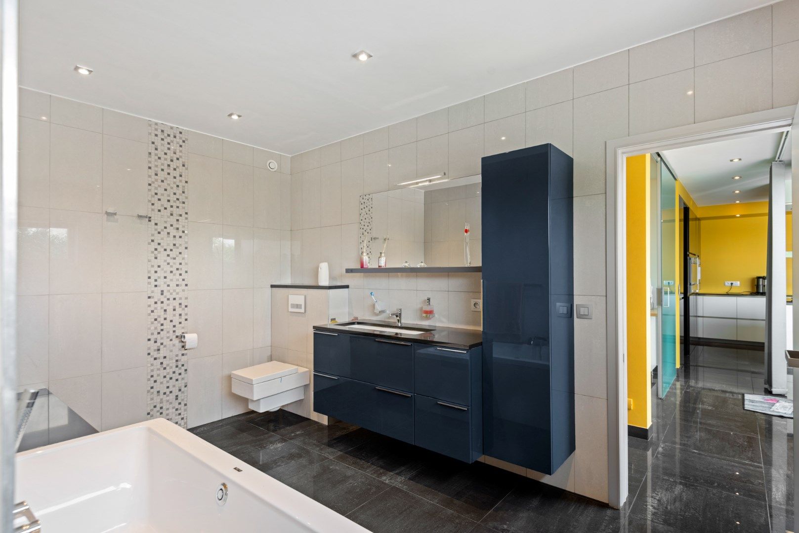 Zeldzaam! Landgoed 4035m² met quasi energie neutrale villa (322m²) te Opwijk foto 16