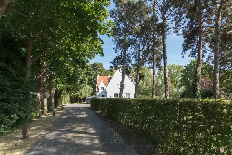 Hoofdfoto van de publicatie: Uitzonderlijke villa op 3299m² gelegen op toplocatie te Nieuwpoort-Bad.