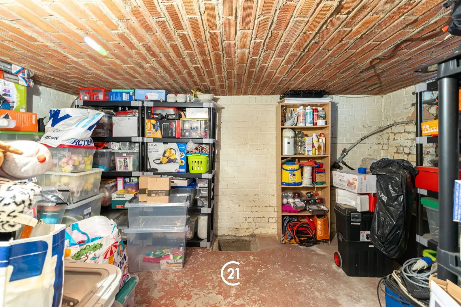 Driegevelwoning met garage en koertje op 1are63 foto 11