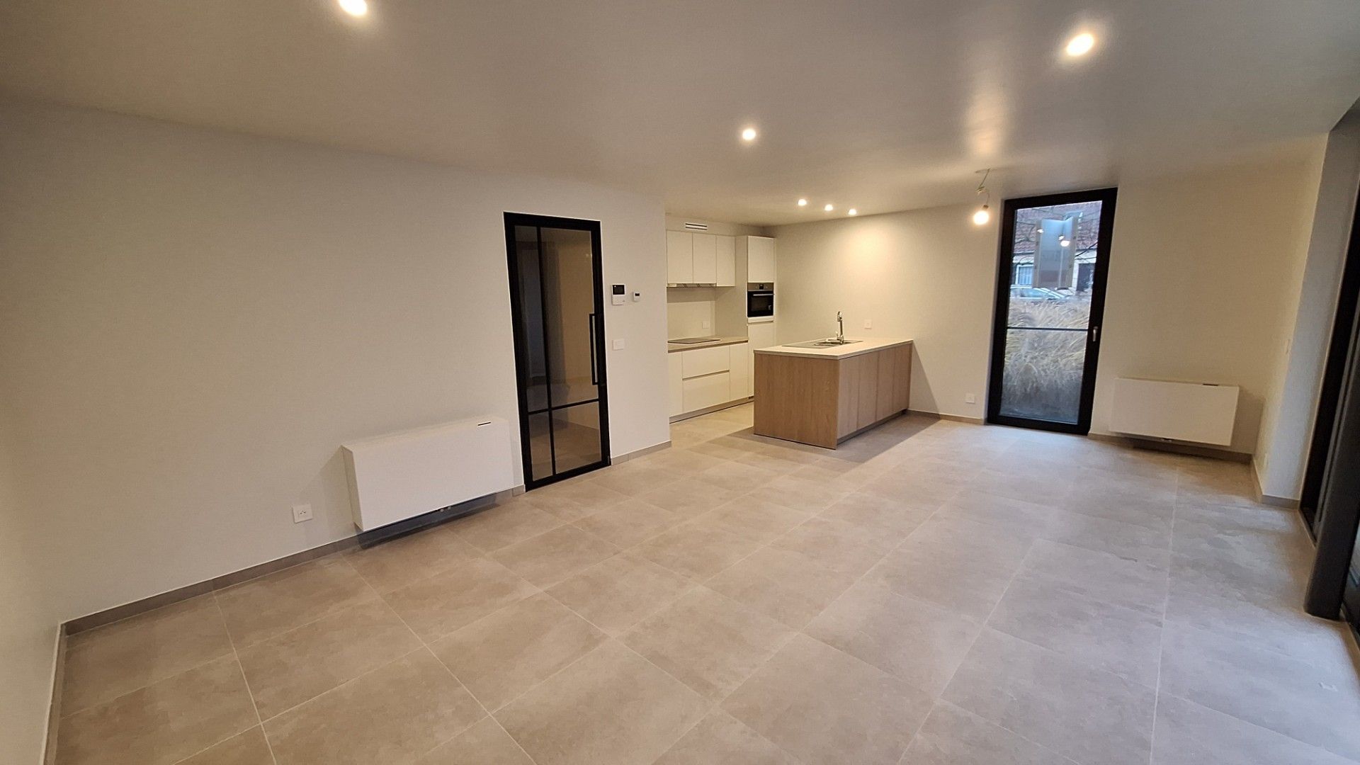 Appartement te koop foto {{pictureIndex}}