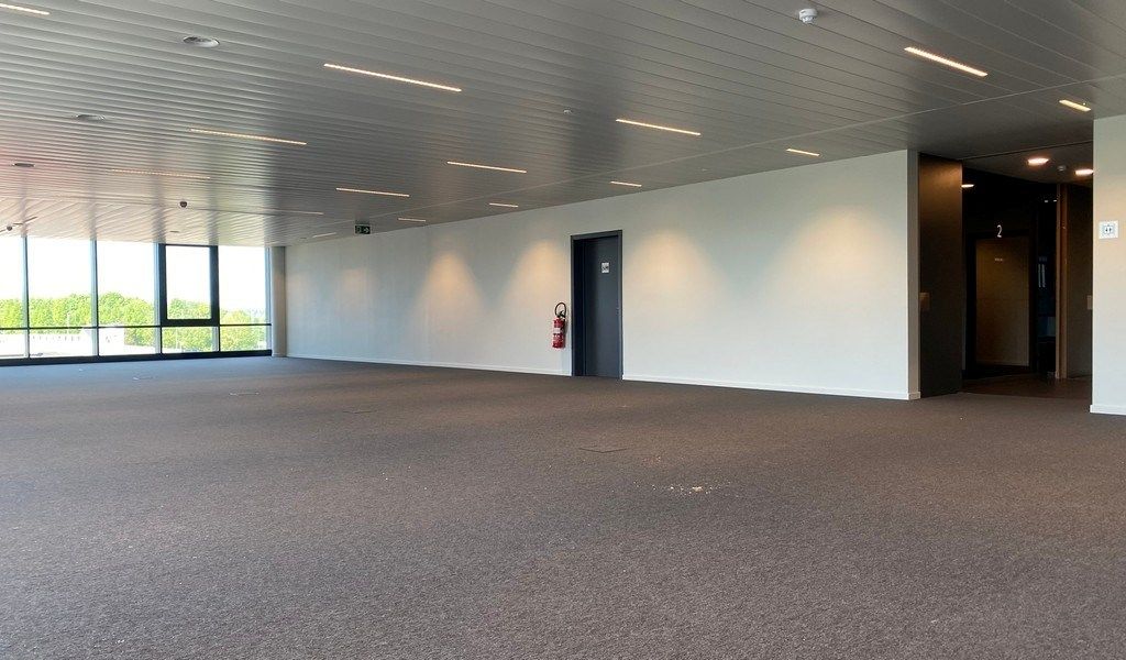 Stijlvolle nieuwbouw kantoren te huur in MG Square Gent foto 8