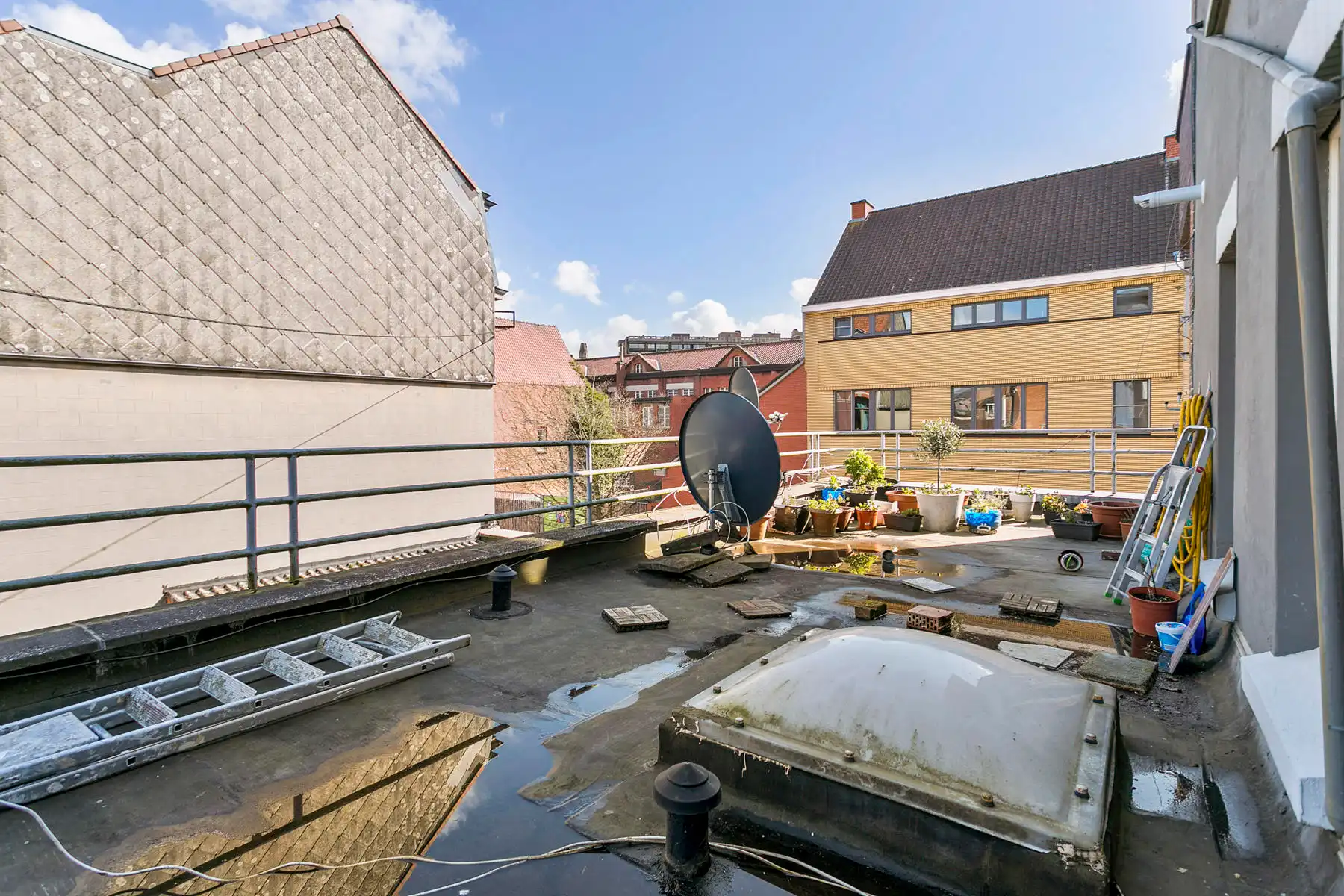 Karaktervol opbrengstgebouw op toplocatie in Ronse! foto 18