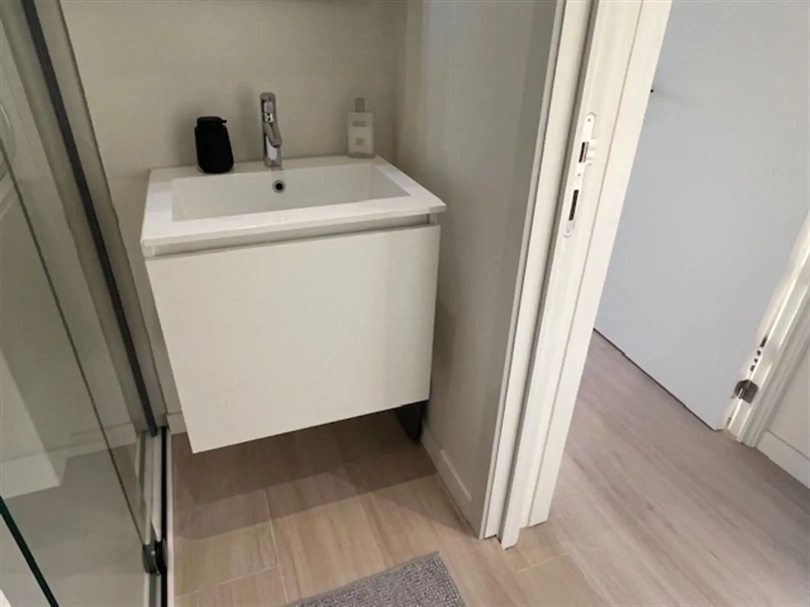 Compleet vernieuwde studio met zicht op duinen zuidgerciht foto 17