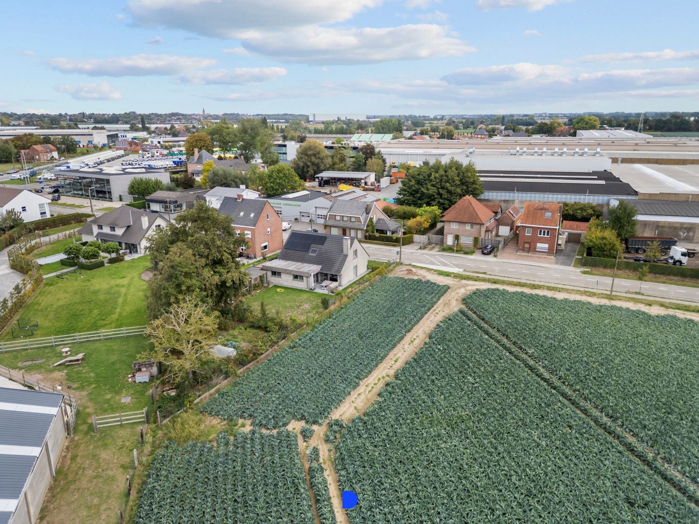 Mooi perceel bouwgrond met landelijk karakter! foto 4