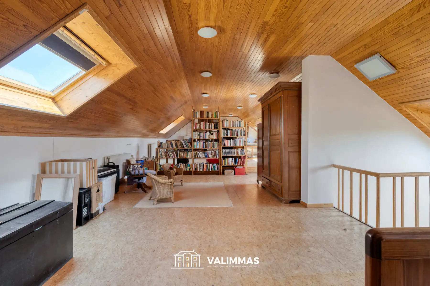 Zeer ruime woning met praktijkruimte, garage & tuin... foto 21