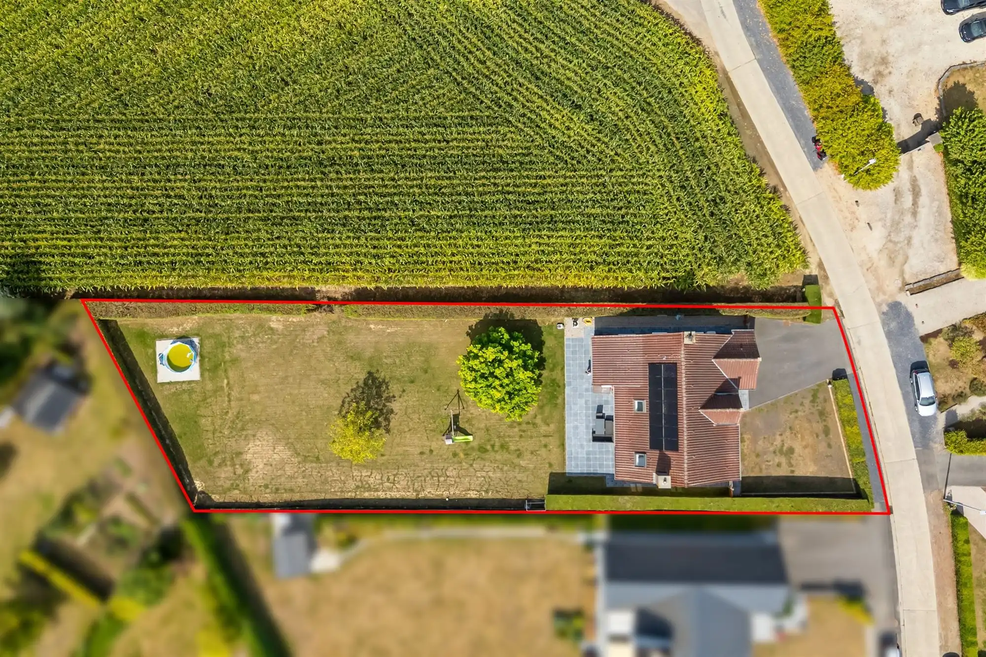 Ruime instapklare familiewoning in een groene en landelijke omgeving foto 4