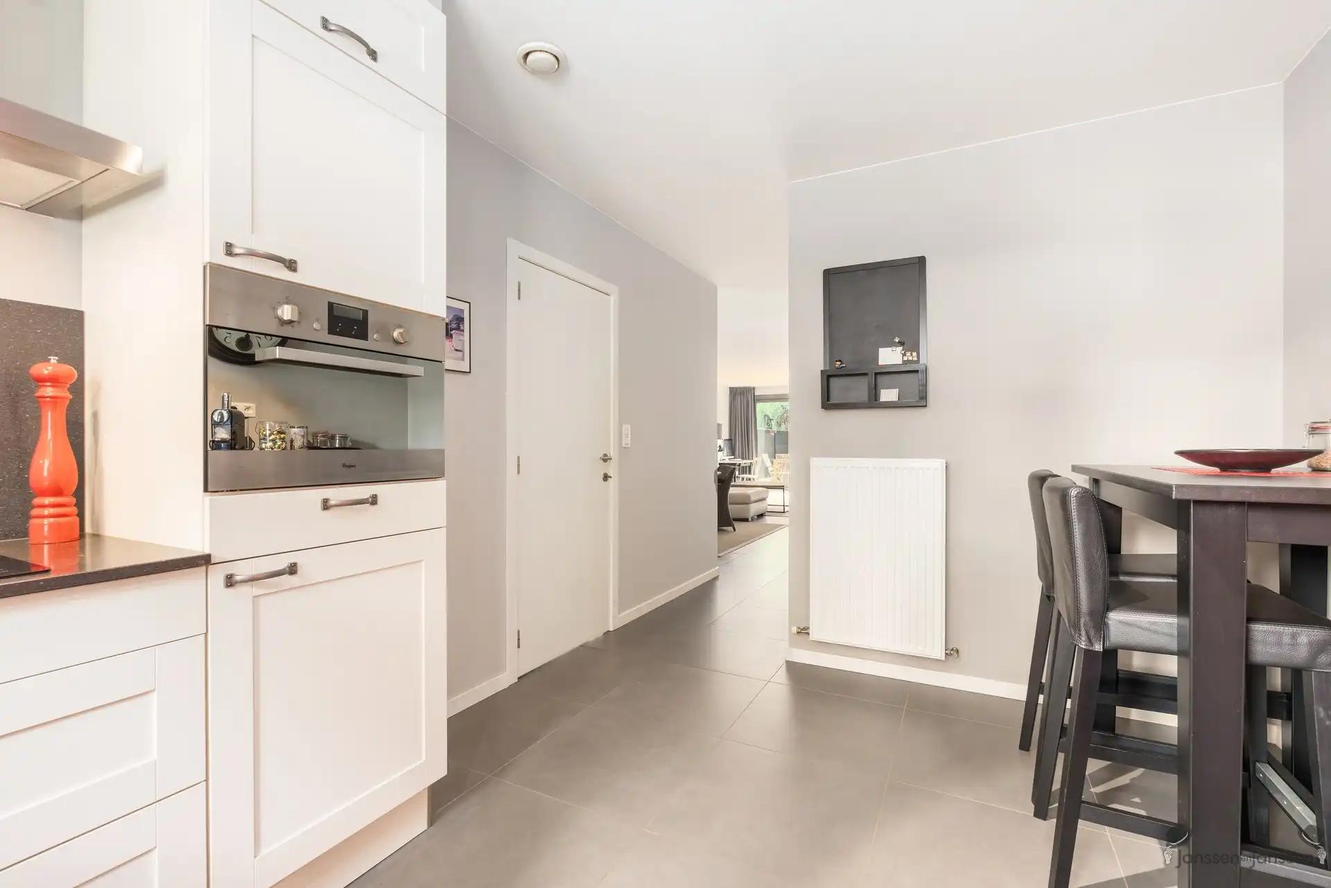 Ruim en energiezuinig gelijkvloers appartement (101 m²) met garage op toplocatie in Schilde foto 7