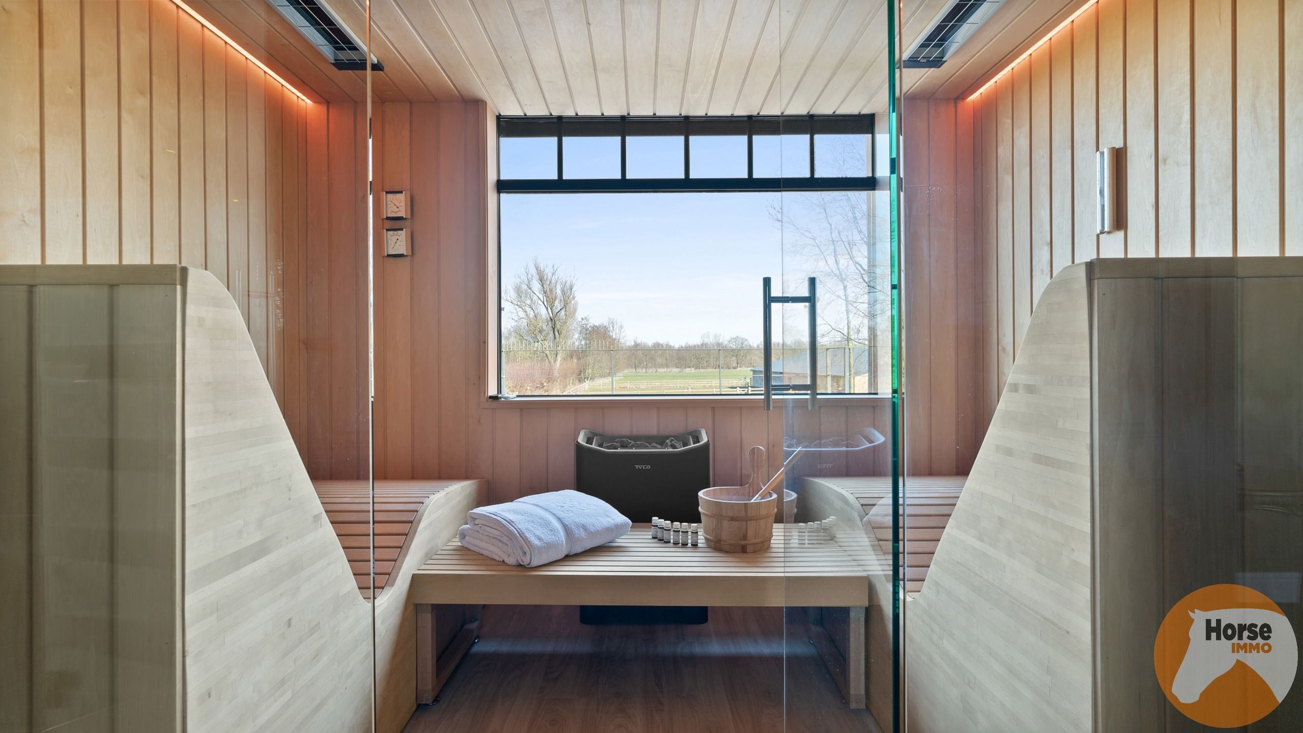 MOERBEKE - Exclusieve villa met loods op een unieke ligging  foto 15
