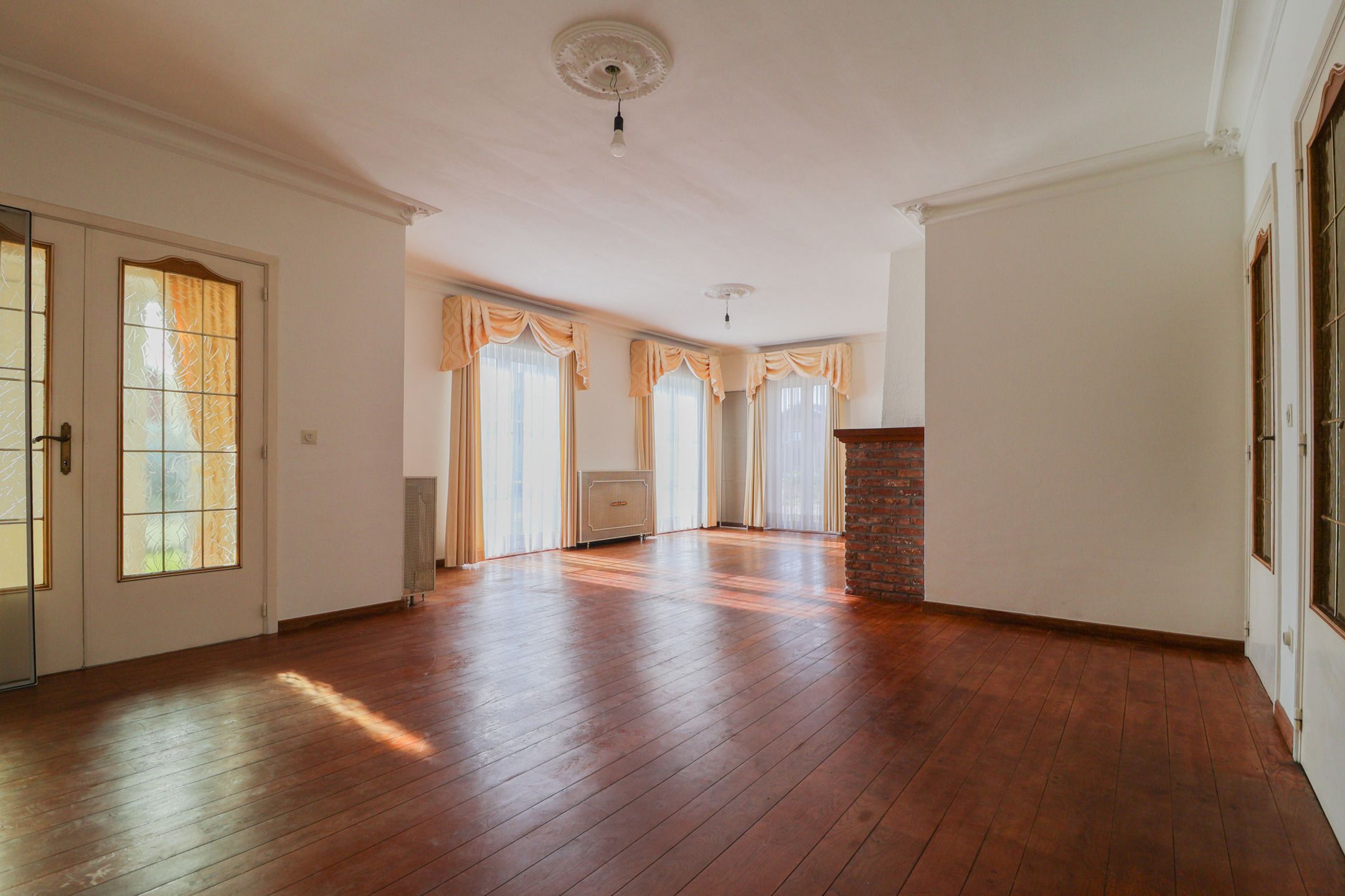 Uitstekend gelegen bungalow foto 4