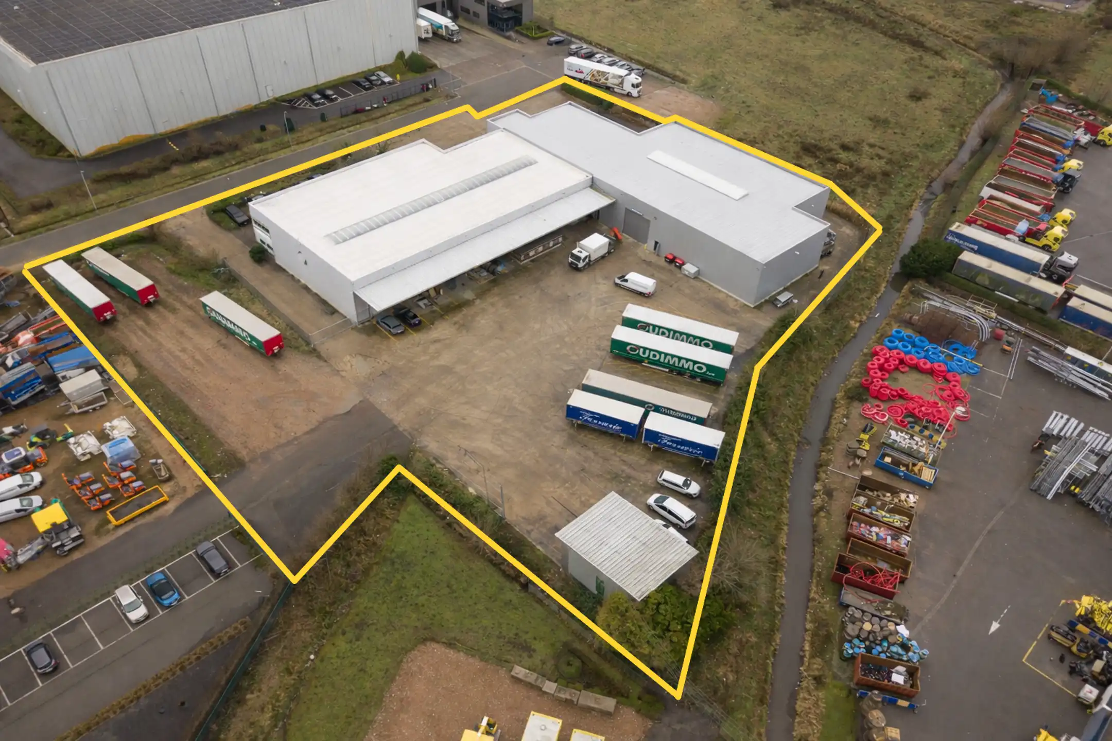 Representatief bedrijfsgebouw te koop in Puurs foto 3