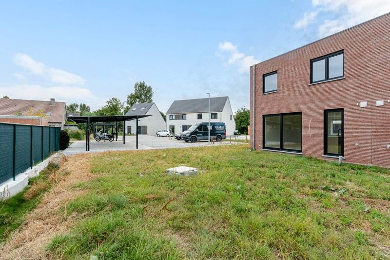 Laatste moderne halfopen nieuwbouwwoningen te Sijsele foto 11