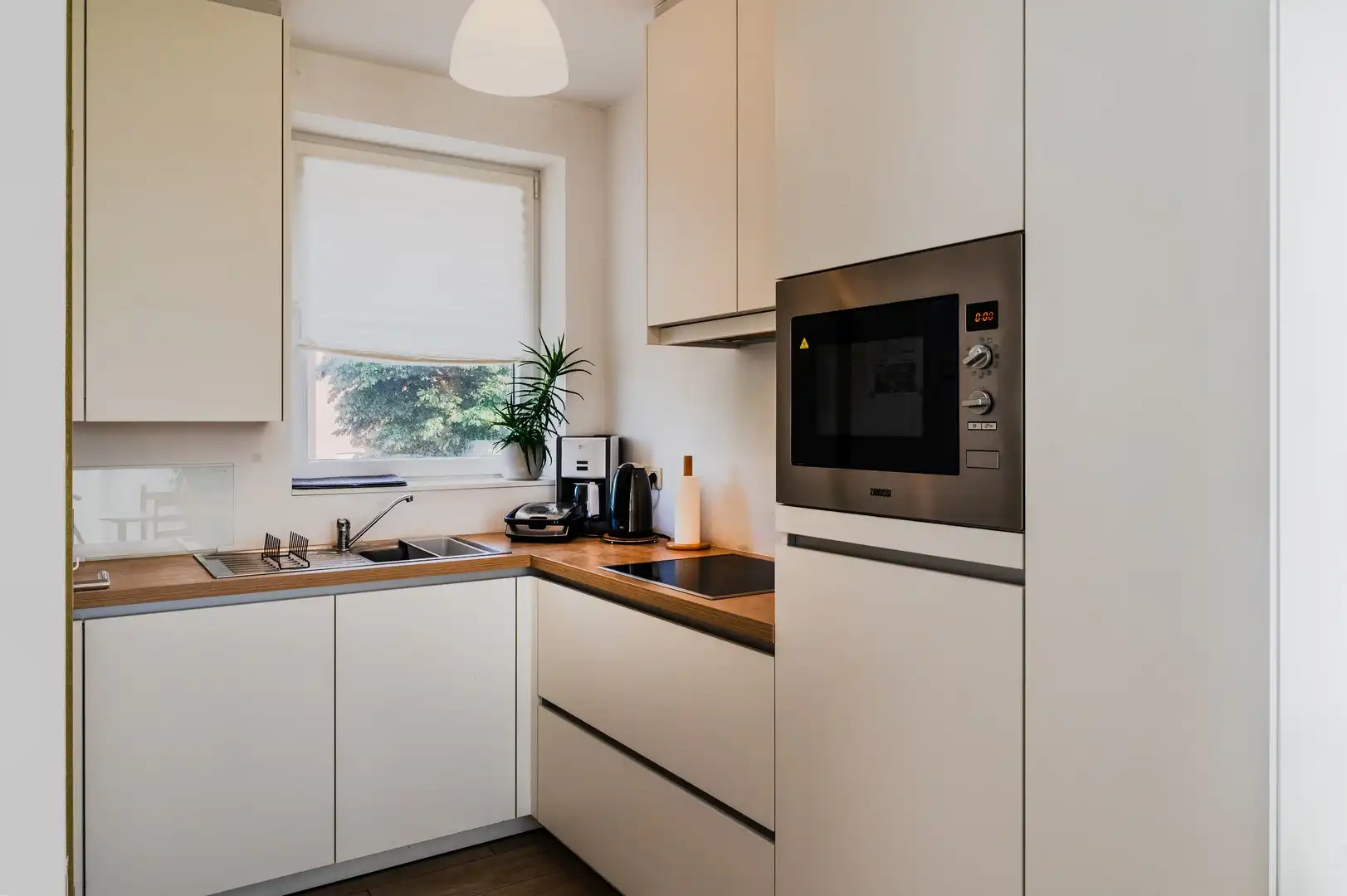 Duplex appartement met autostaanplaats te Zwijndrecht foto 7