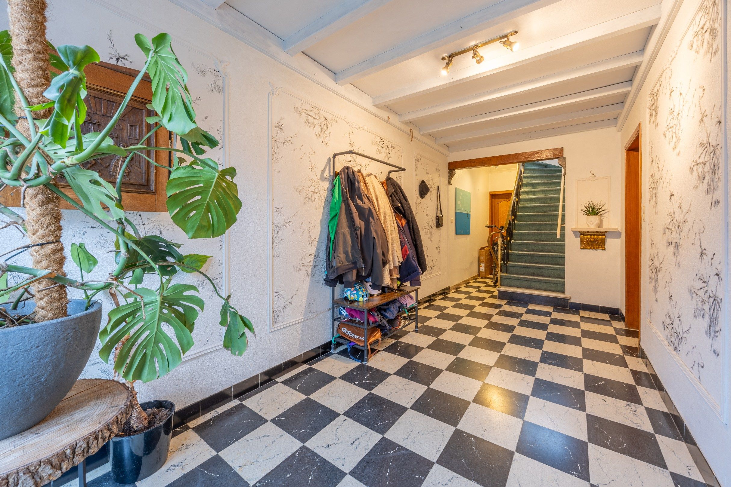 Rustig gelegen woning met drie slaapkamers en tuin!  foto 12