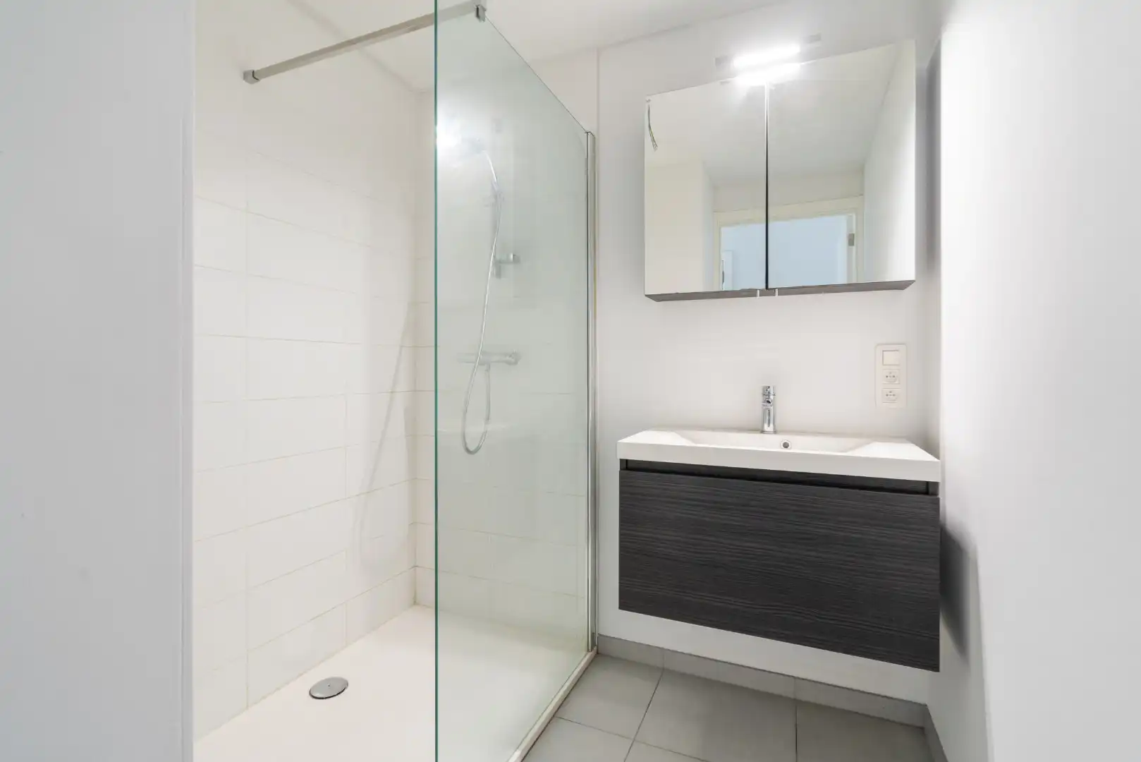 Energiezuinig nieuwbouwappartement met twee slaapkamers in Lokeren foto 2