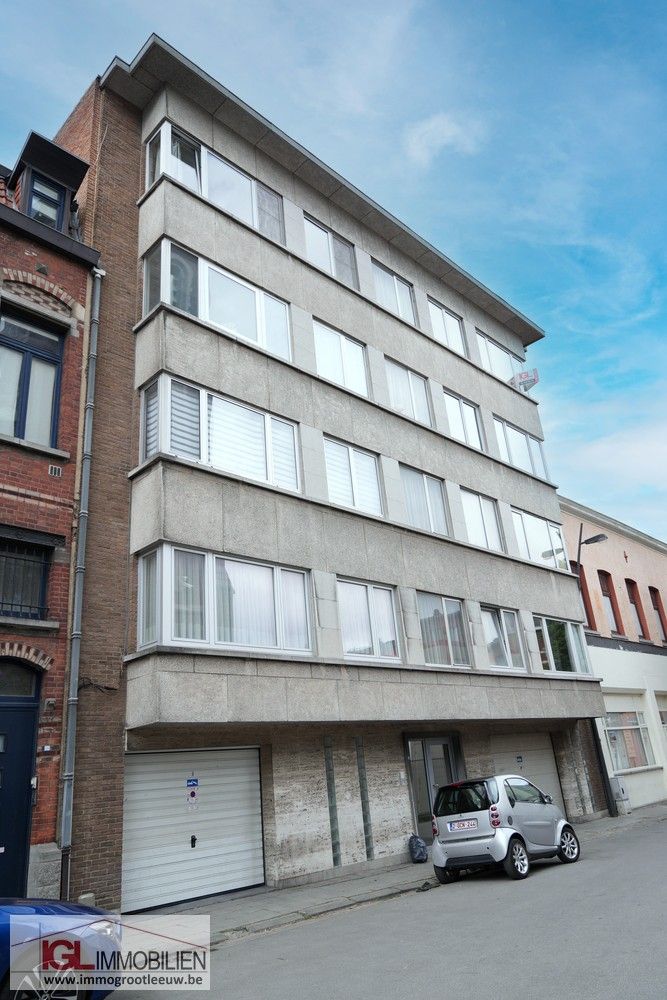 Gerenoveerd appartement met terras en EPC B in het centrum van Ruisbroek foto 18