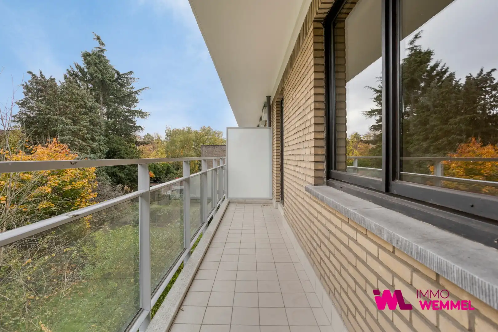 Rustig gelegen appartement met 2 terrassen, 2 slaapkamers, lift en kelder. Goed onderhouden gebouw, te renoveren naar eigen smaak. Optionele garage (€ 30.000).  foto 15