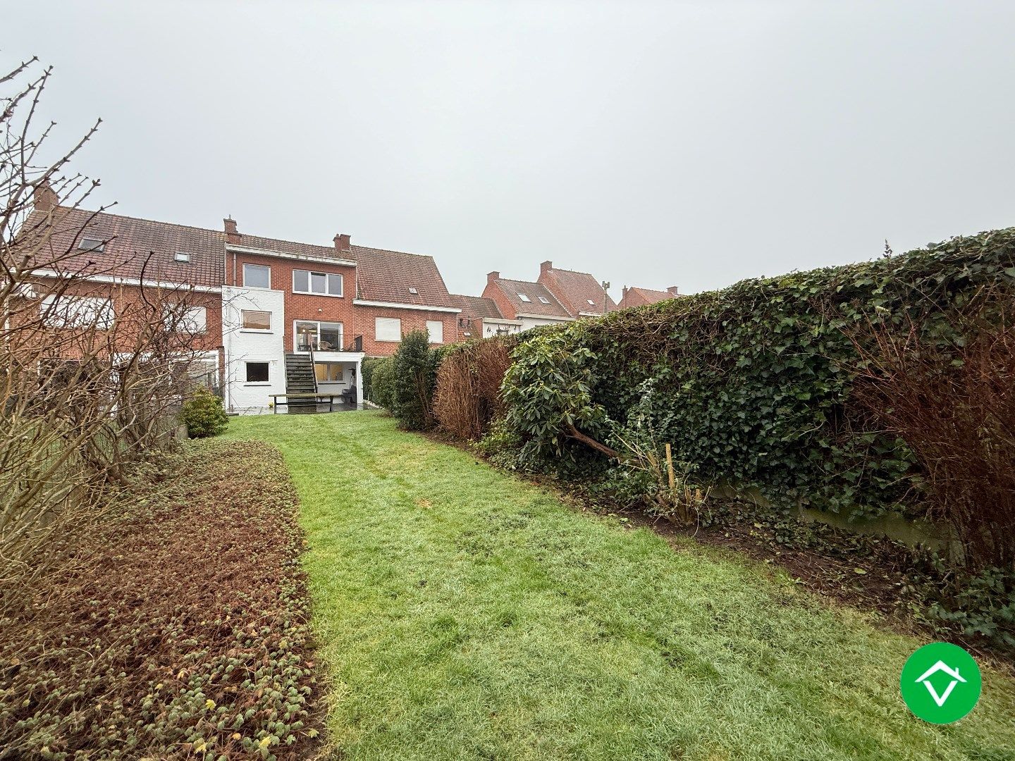 Ruime bel-étagewoning met 3 slaapkamers, garage en tuin foto 21