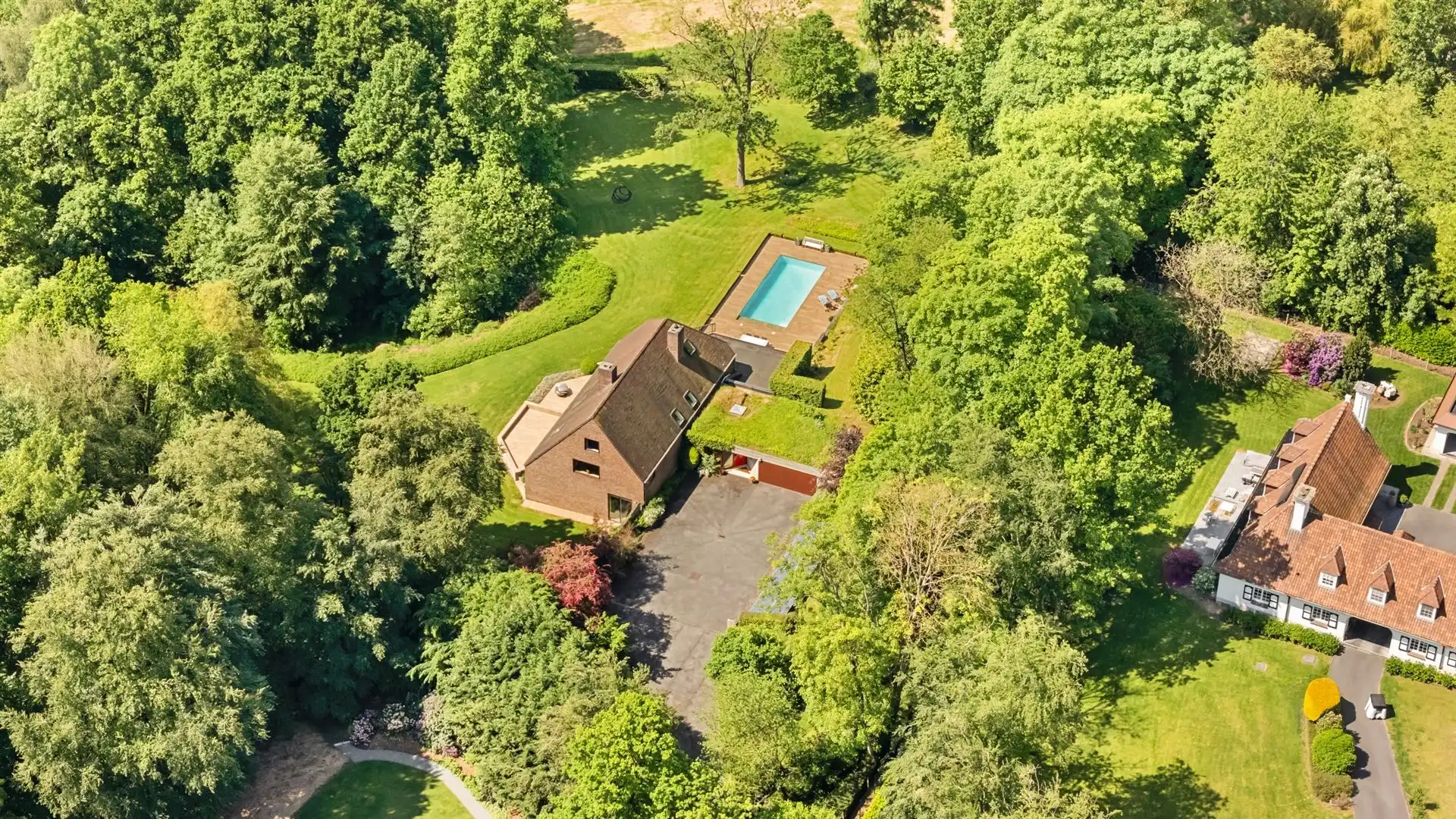 Prachtig landhuis, uniek zicht, op meer dan 1 hectare foto 3