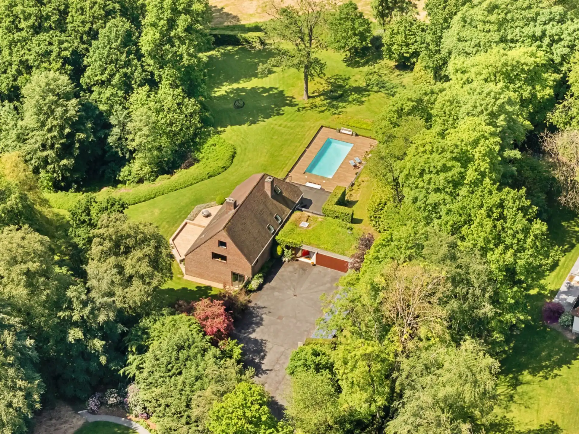Prachtig landhuis, uniek zicht, op meer dan 1 hectare foto 3