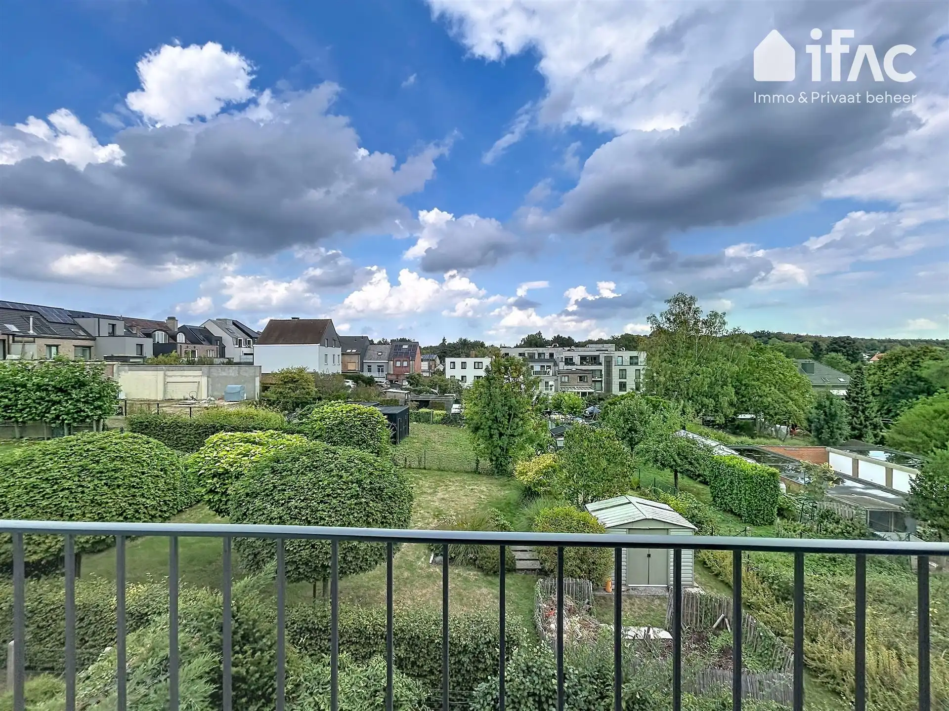 Modern appartement met terras en 2 slaapkamers foto 8