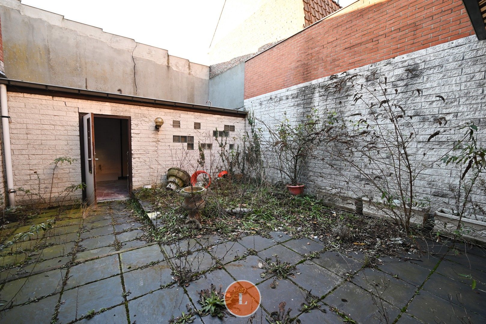 handelspand met woonst én garage foto 10