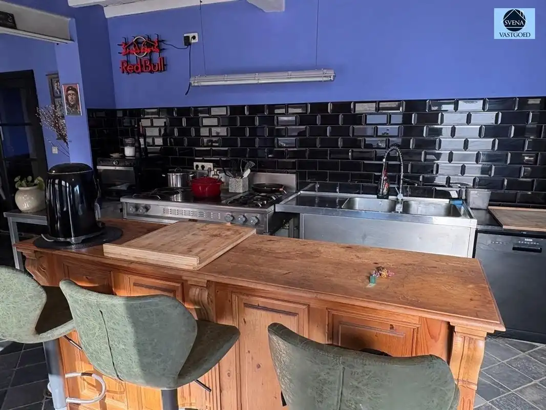 ZEER LEUKE WONING MET 5 SLAAPKAMERS foto 6