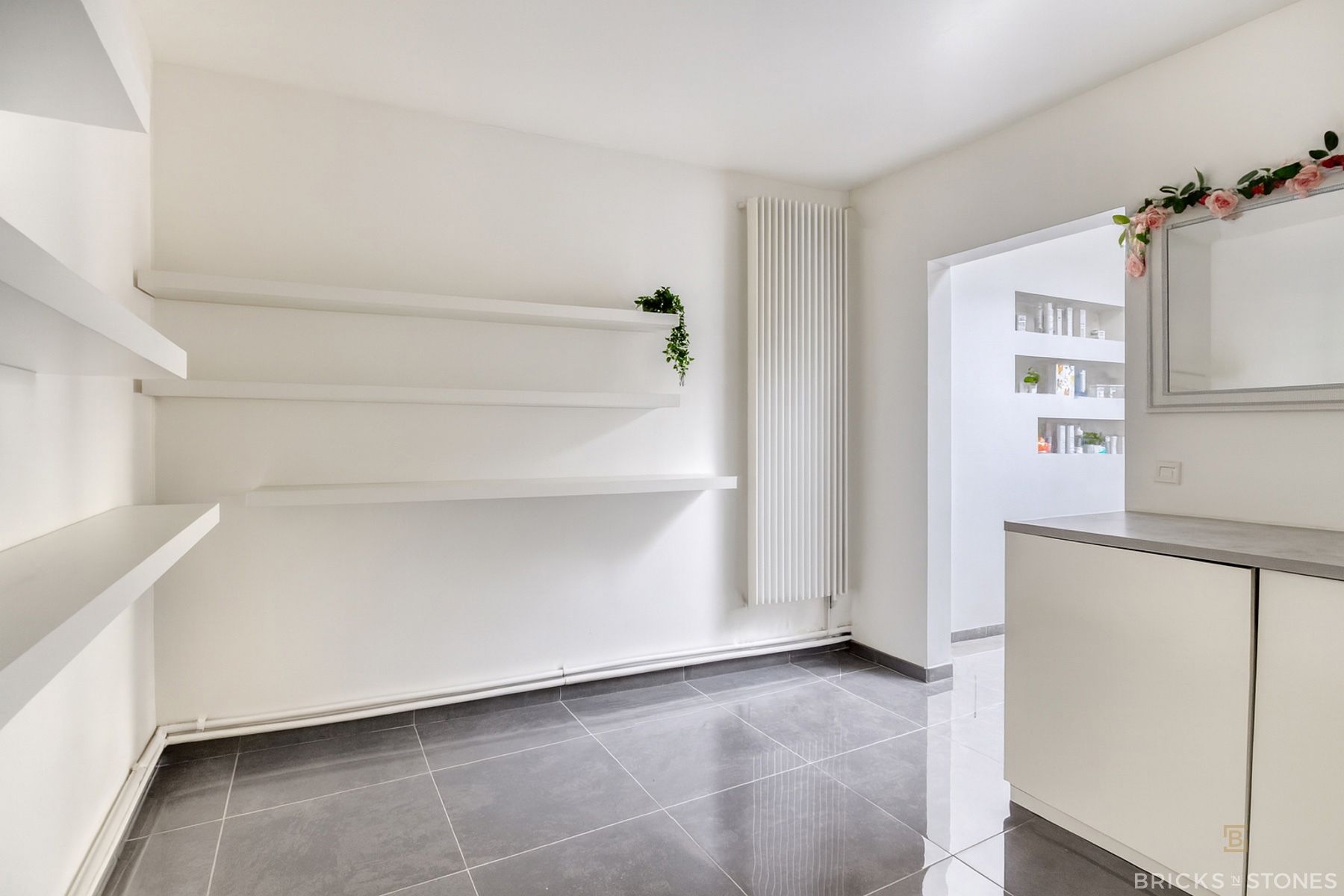 Mooie handelspand op het gelijkvloerse in het centrum! foto 8