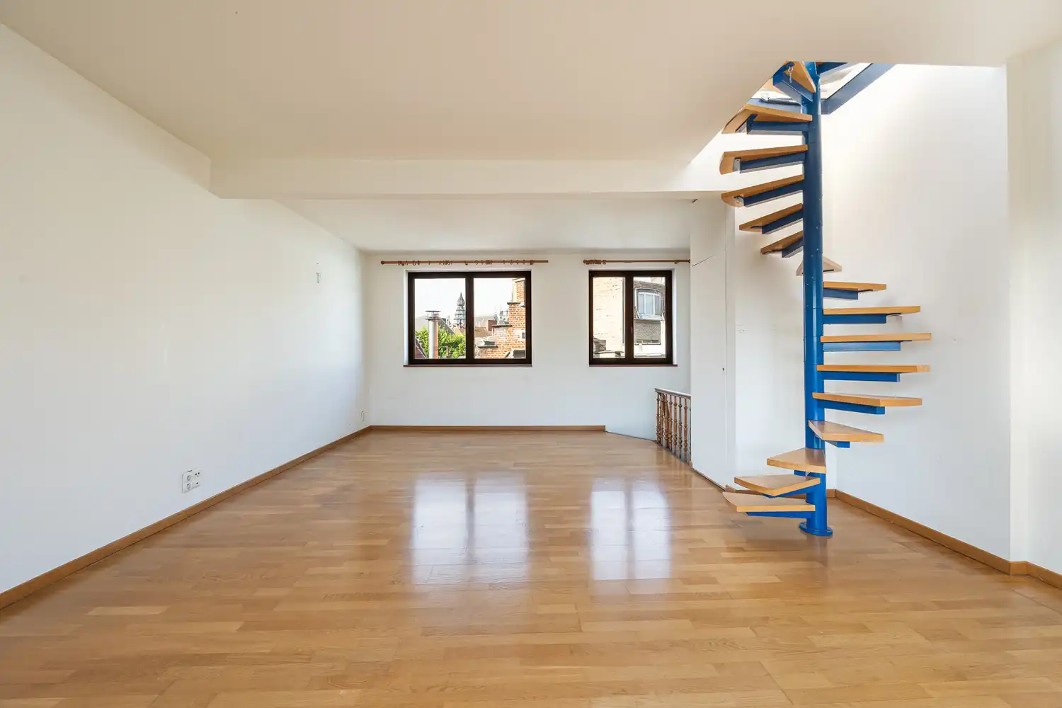 Veelzijdig opbrengsteigendom met aparte woongelegeheid en buitenruimte op A-locatie te Antwerpen met 2 aparte ingangen! foto 22