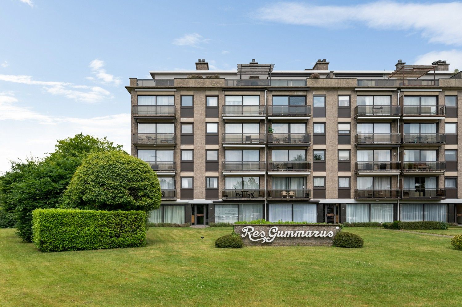 Prachtig verzorgd penthouse met 3 slaapkamers en 360° terras te Lier foto 19