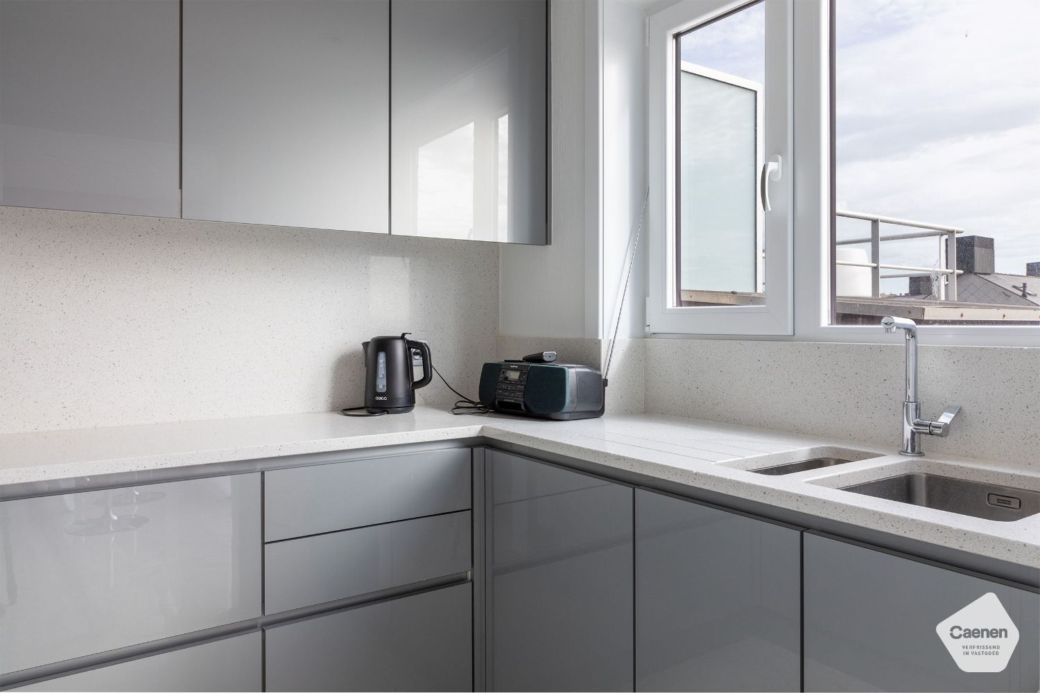 Penthouse met 2 slaapkamers te koop in het hartje van Blankenberge! foto 5