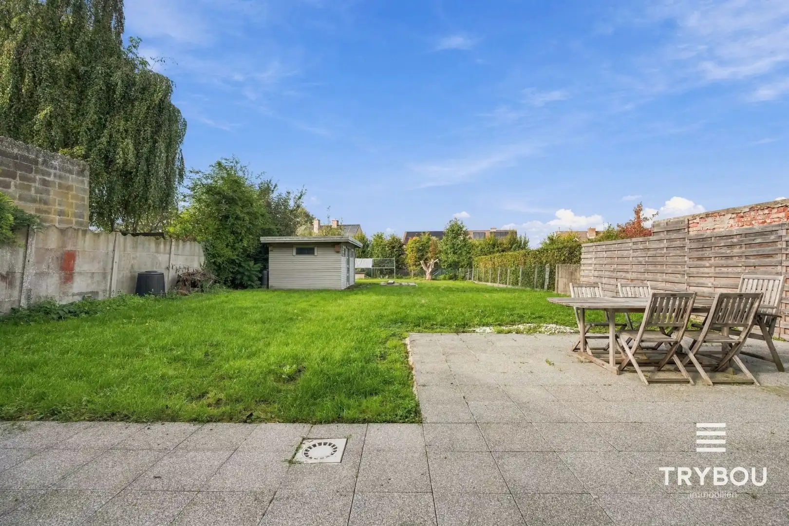  Ruime gezinswoning met 4 slaapkamers, garage en aangename tuin in Merkem! foto 20