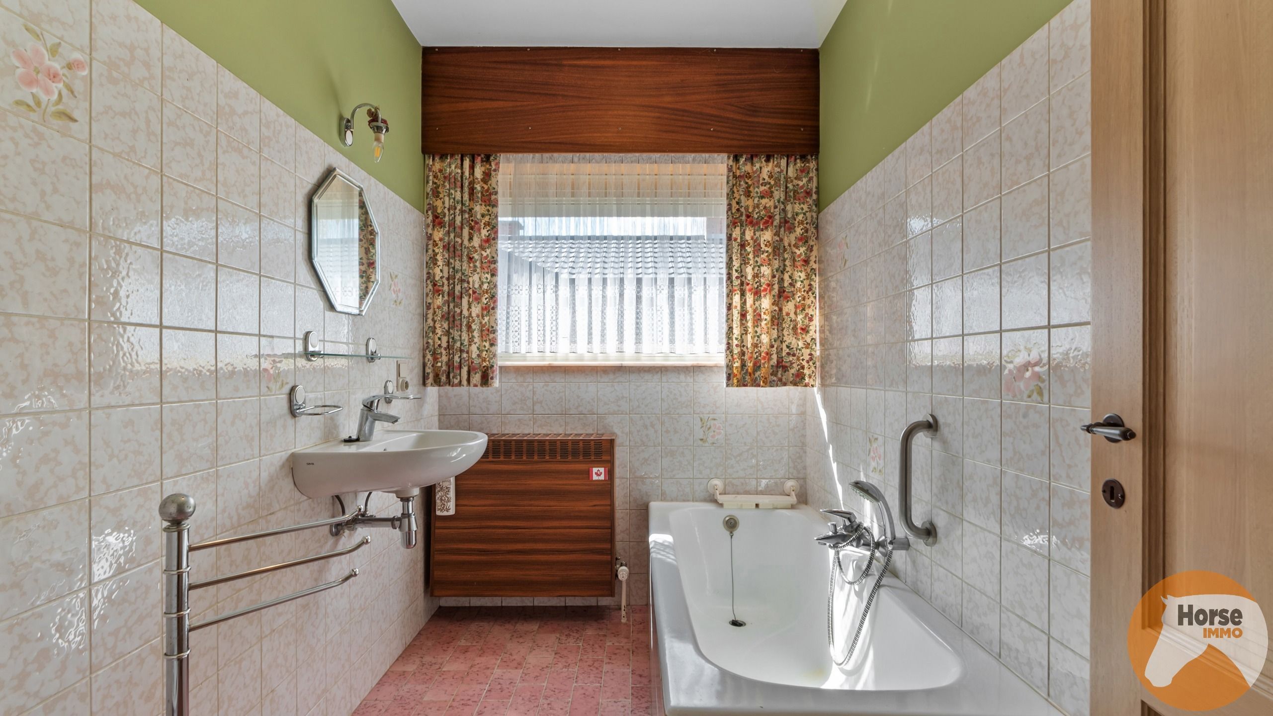 NIEUWRODE - Op te frissen woning op +/- 1ha30a foto 16
