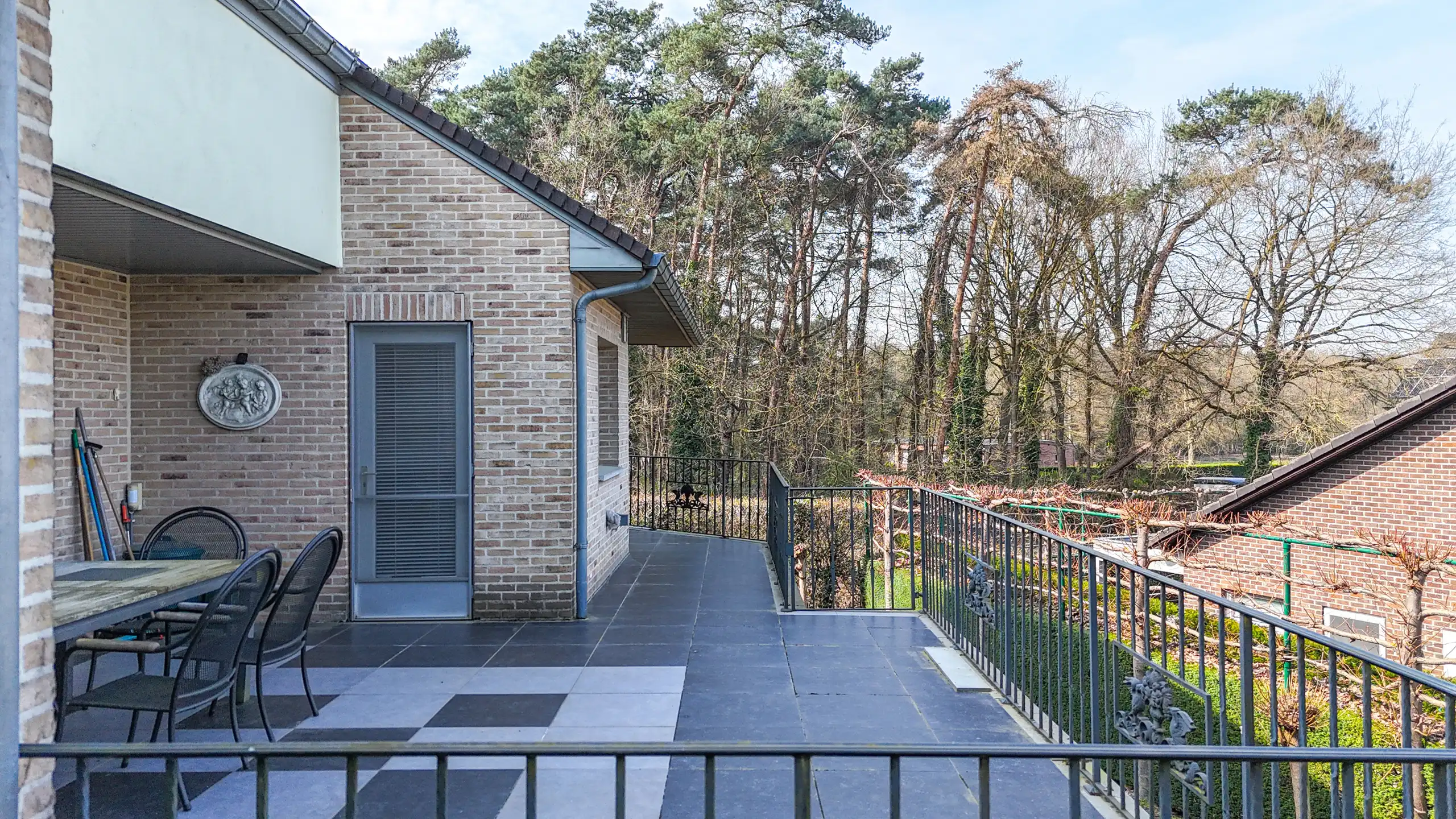 Hoog afgewerkte woning met 4 slpkms en kelder op 6are ! foto 52