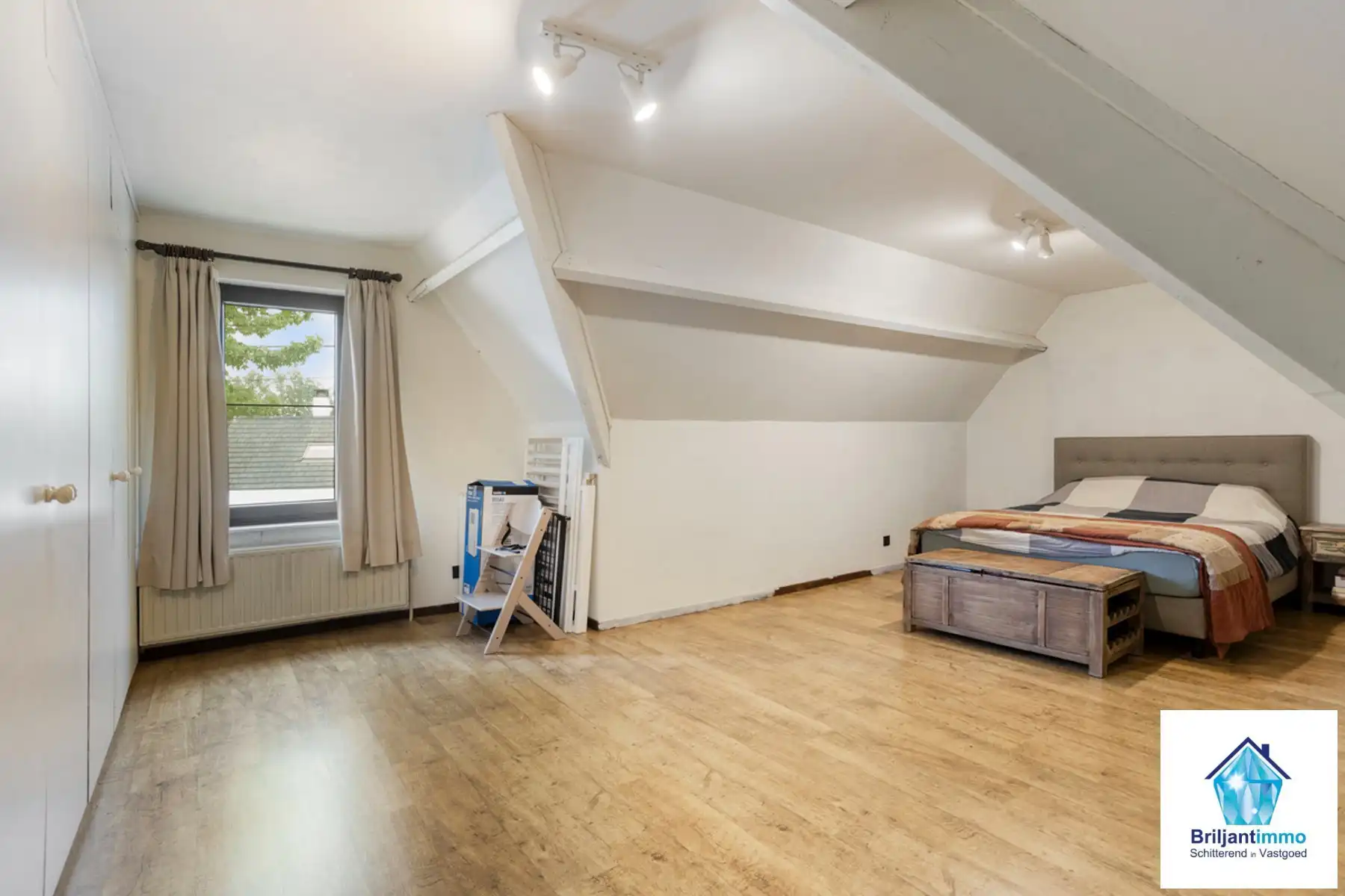 Charmante villa met garage in gezinsvriendelijke buurt foto 11