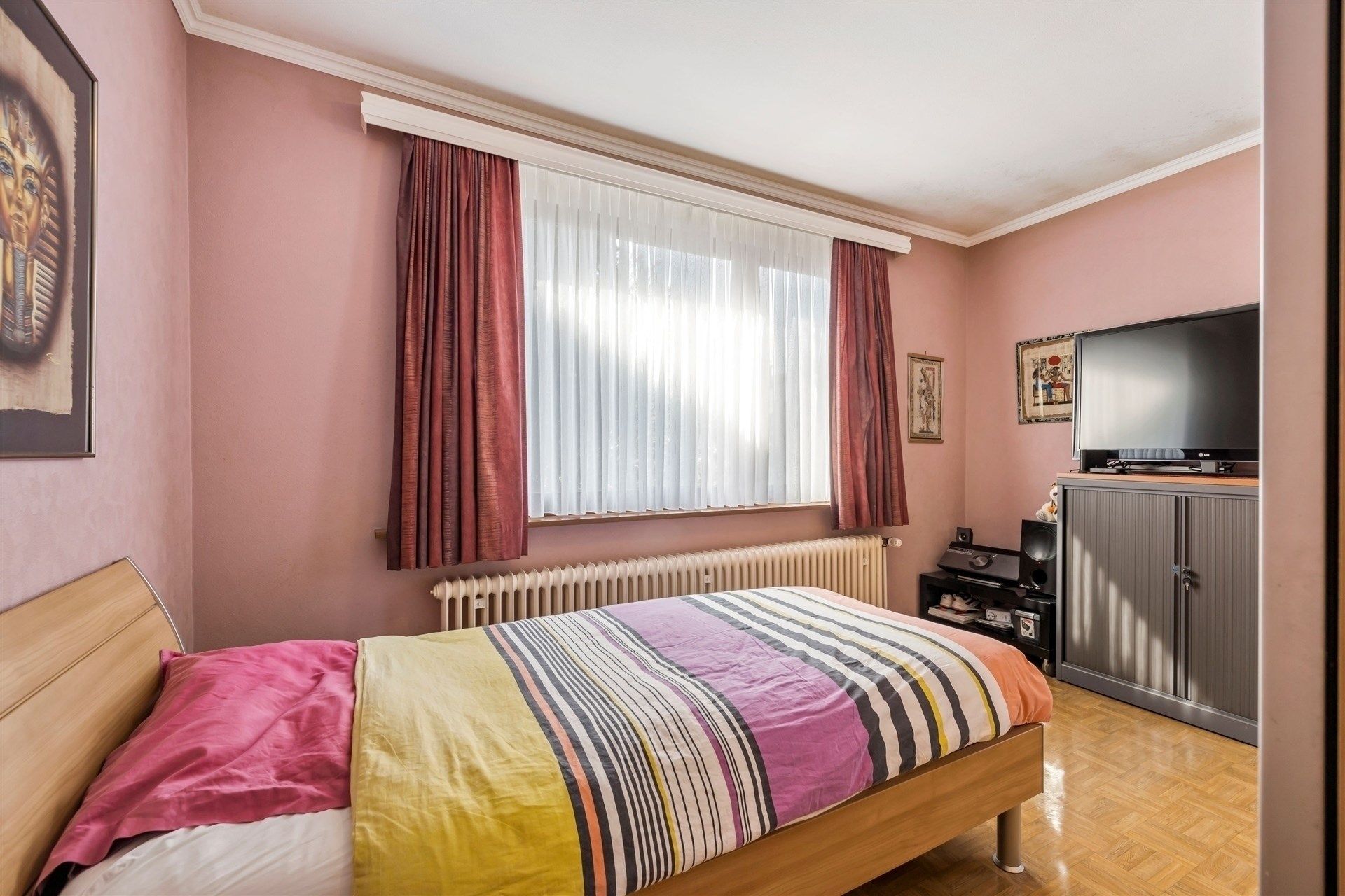 Uitstekend gelegen gezinswoning (type bungalow) met 4 slaapkamers, garage en een aangename tuin (1.067m²) foto 19