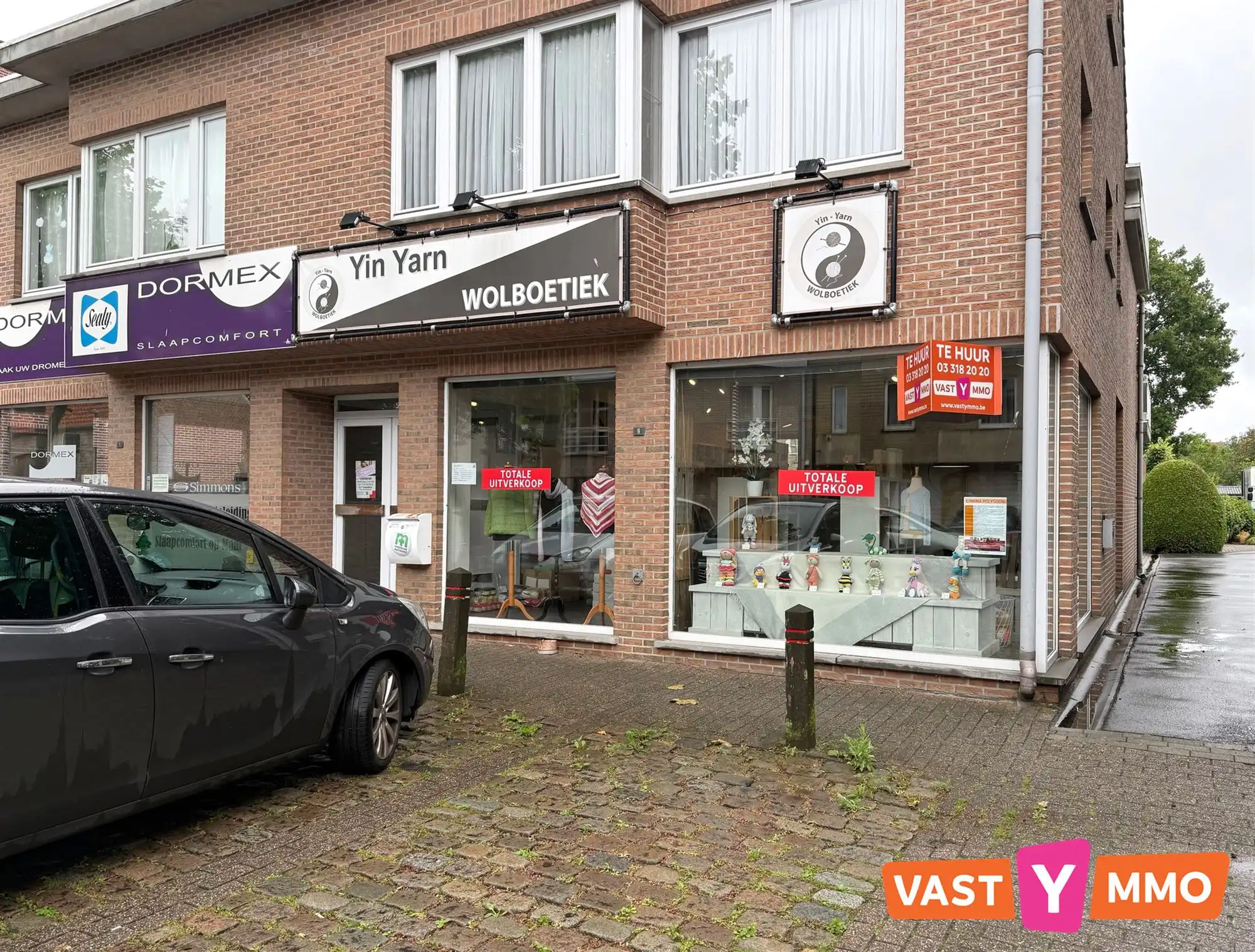 Handelsgelijkvloers/kantoor foto {{pictureIndex}}